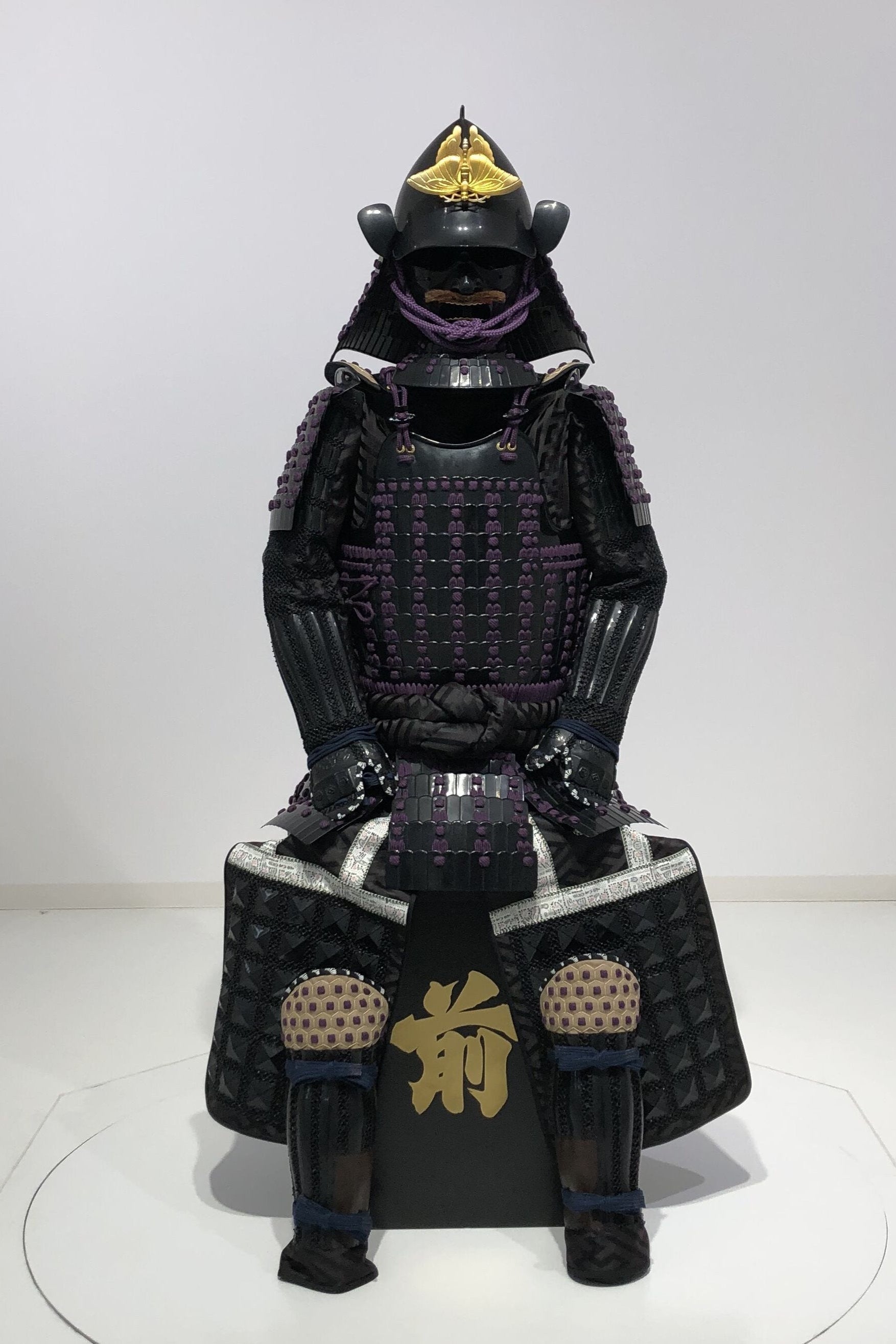 【O-021】古代紫糸威伊予二枚胴具足