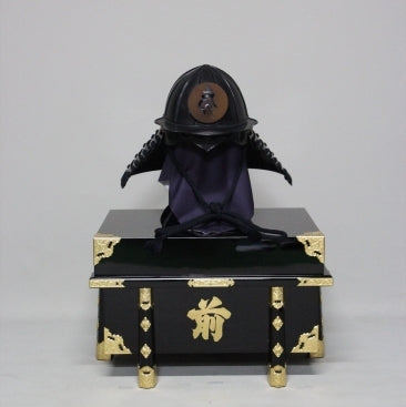 【O-042-K】黒糸威腰取二枚胴具足(兜のみ)
