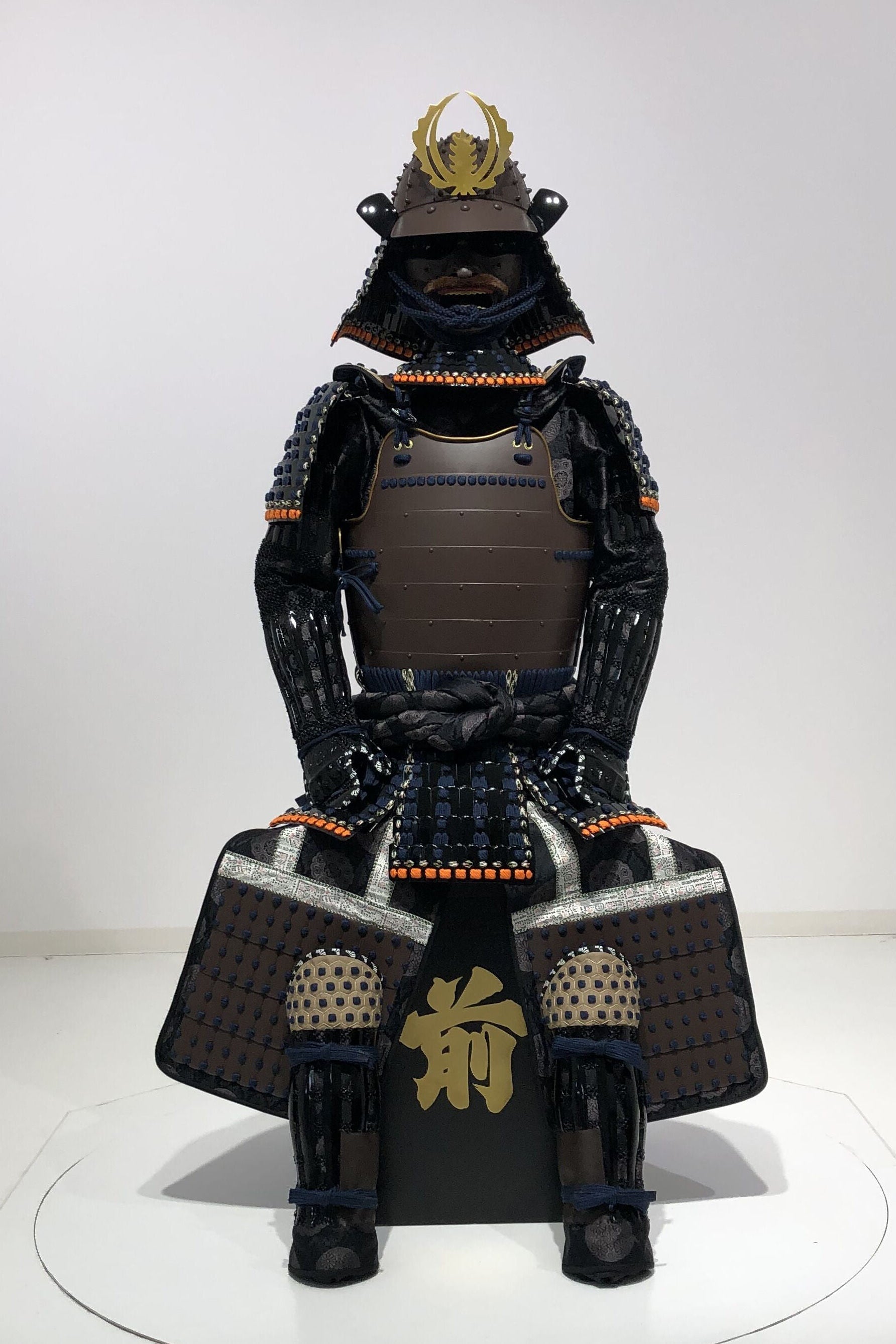 【O-045】紺糸威鉄錆鋲綴二枚胴具足