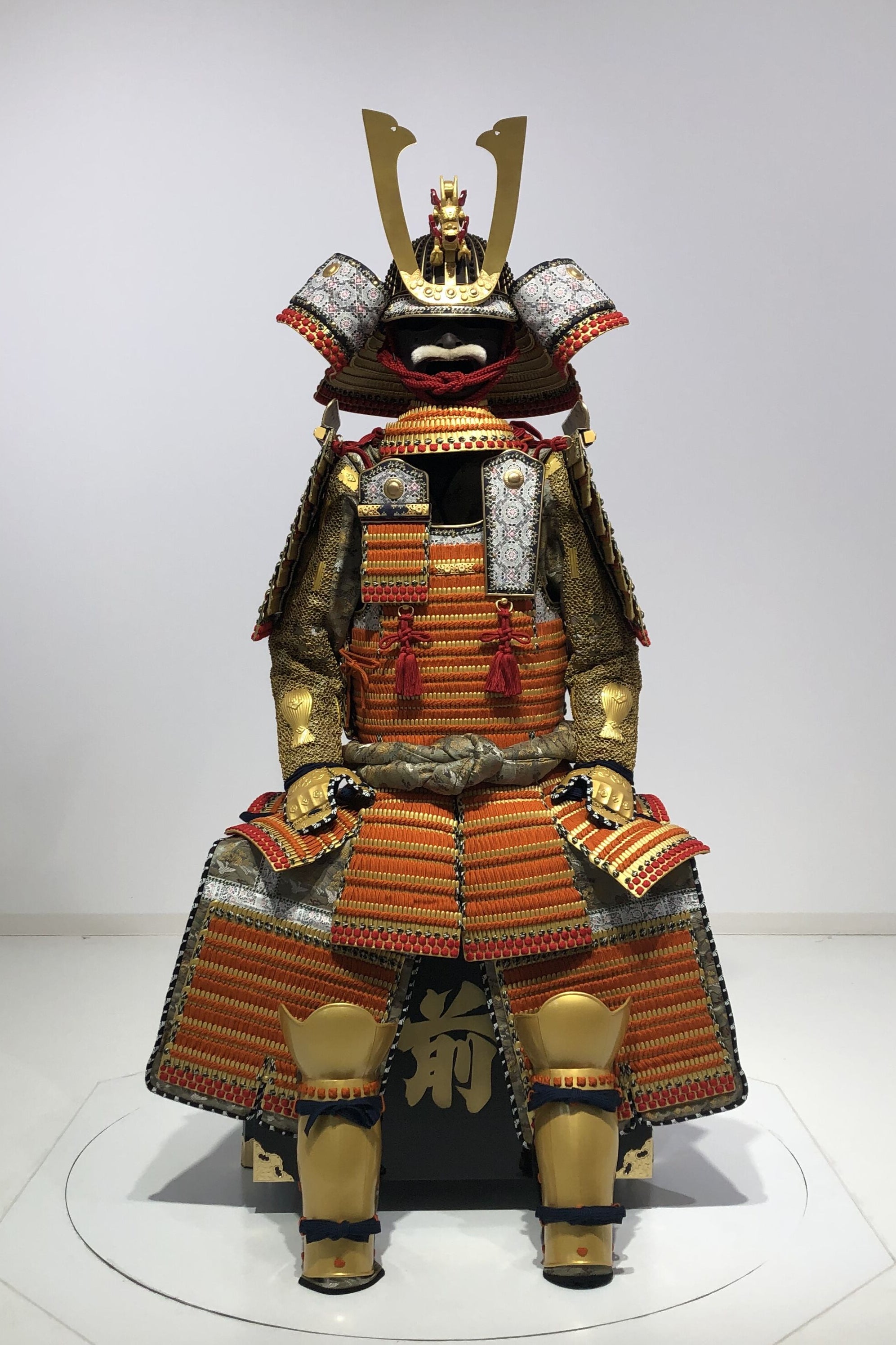 【O-006】金小札緋威二枚胴具足