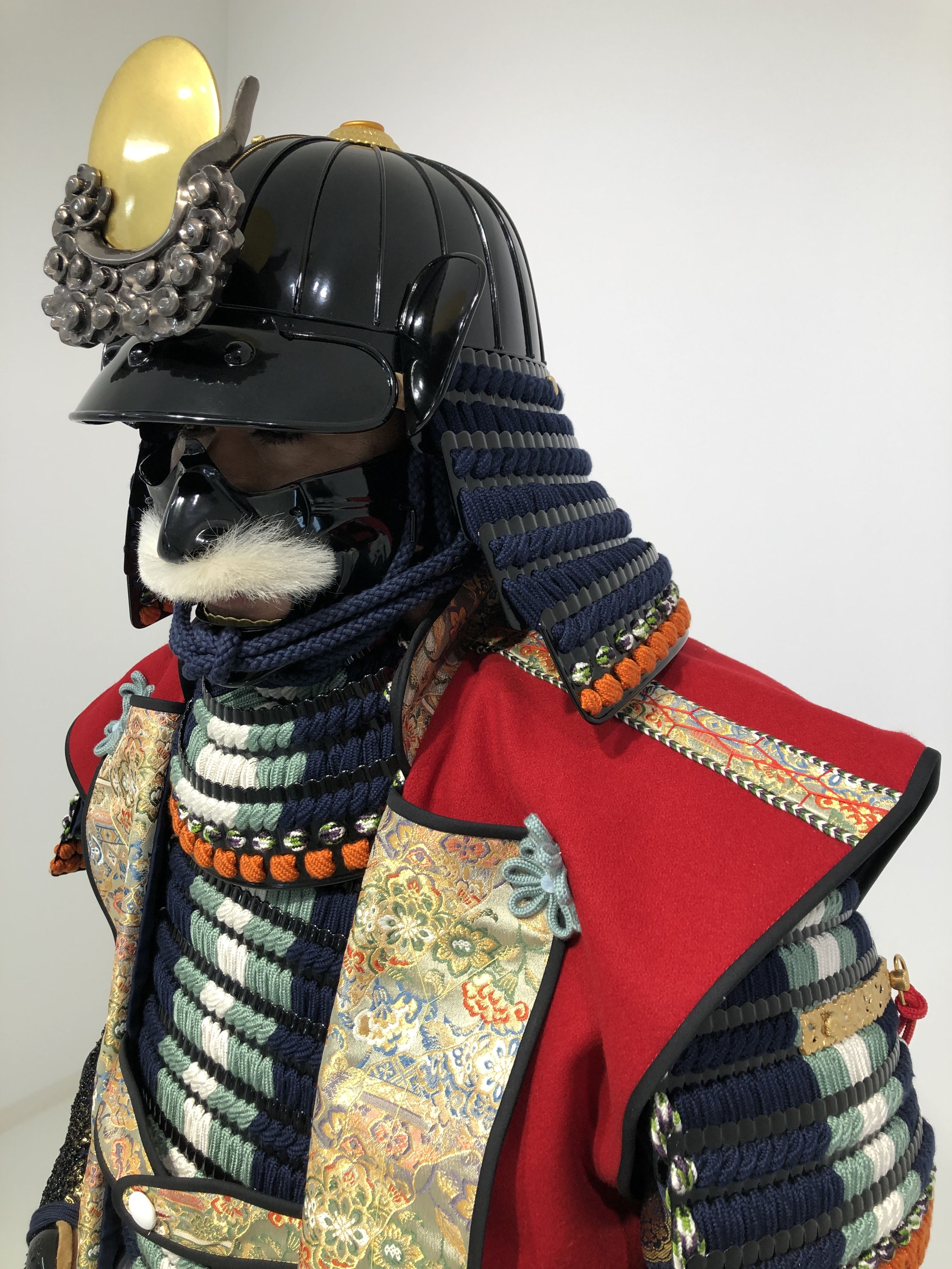 【B-054】陣羽織 (白金襴)