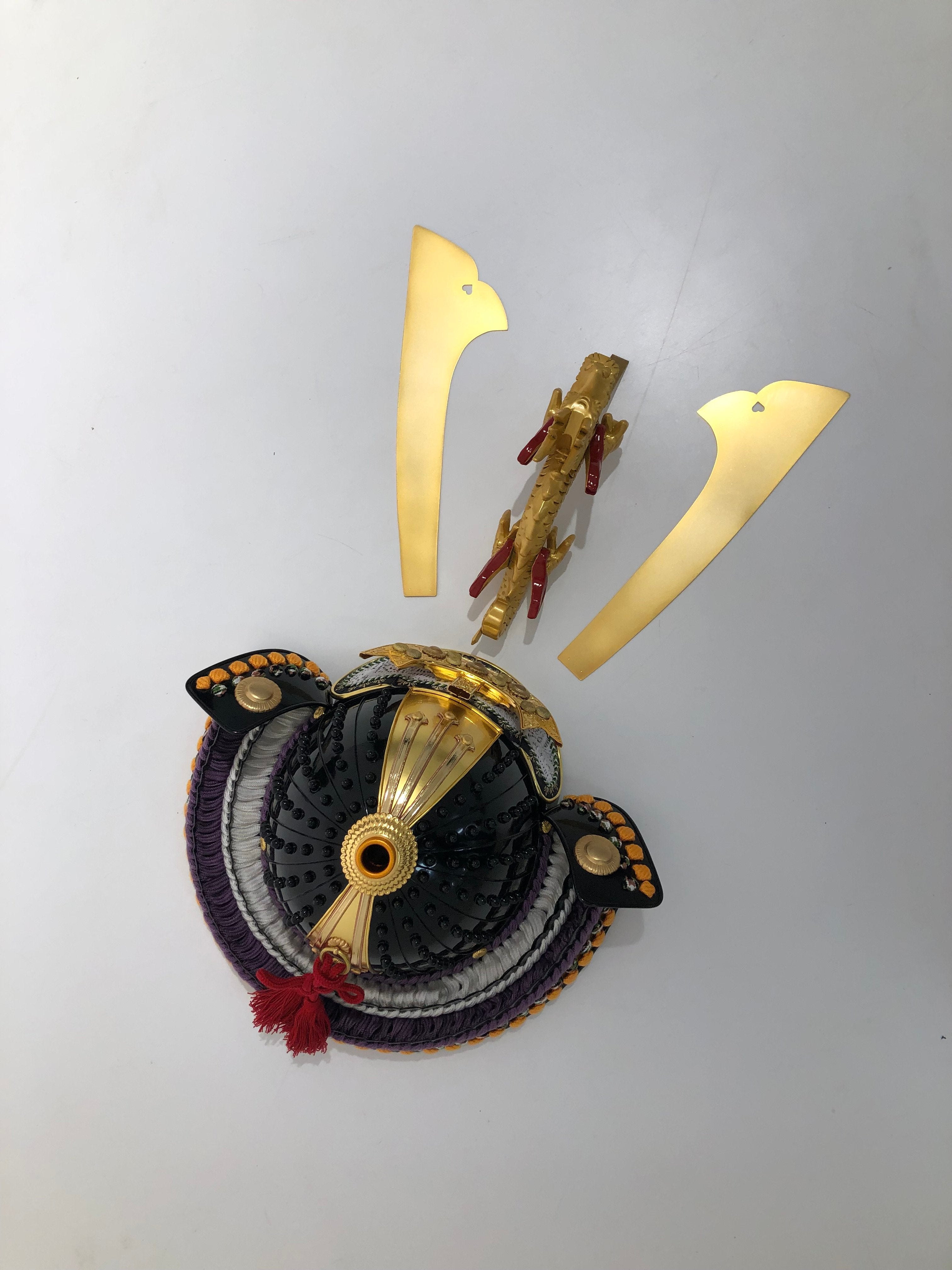 【C-009-K】藤白糸威黒伊予札二枚胴具足 (子供用兜)