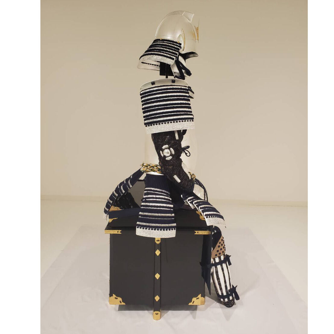 【Y-003】上杉謙信 南蛮鎧(天と地とモデル)