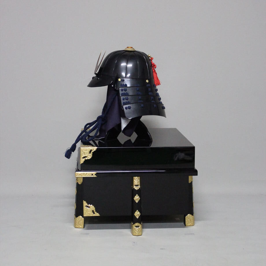 【O-065-K】濃紺糸威黒桶側二枚胴具足(手時代塗)(兜のみ)