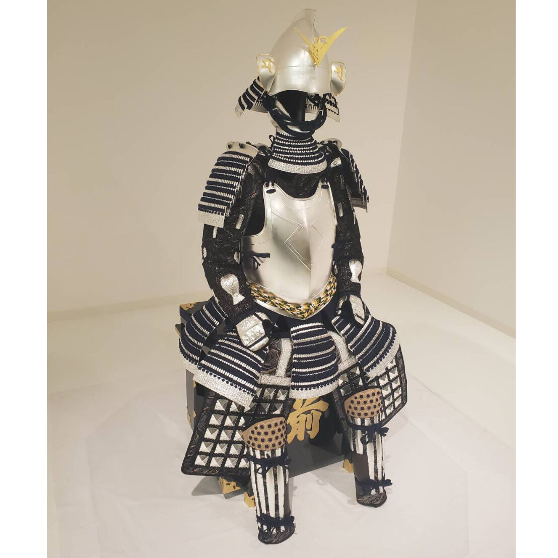 【Y-003】上杉謙信 南蛮鎧(天と地とモデル)