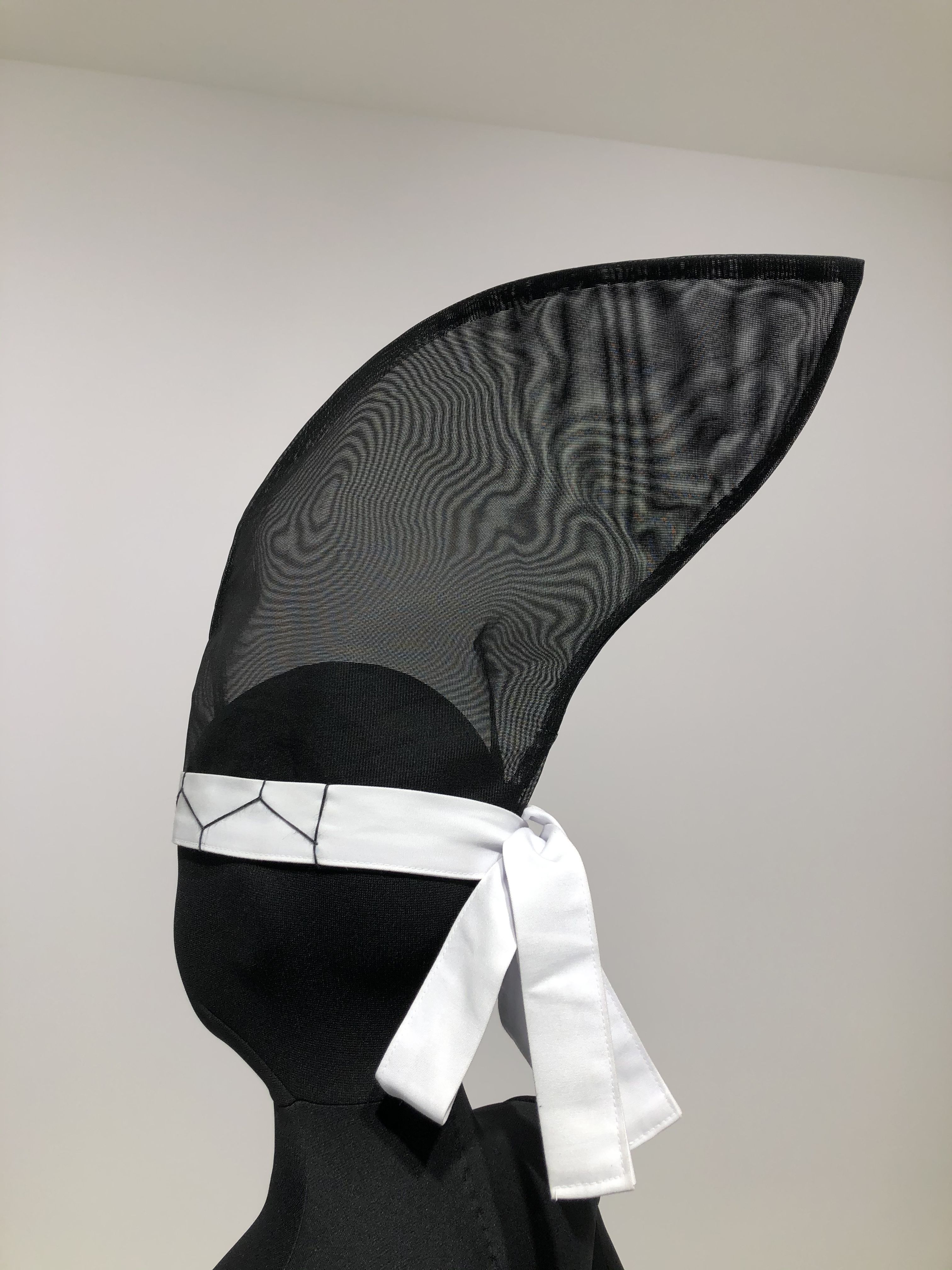 【B-093】引立烏帽子 (白紐)(大人用)