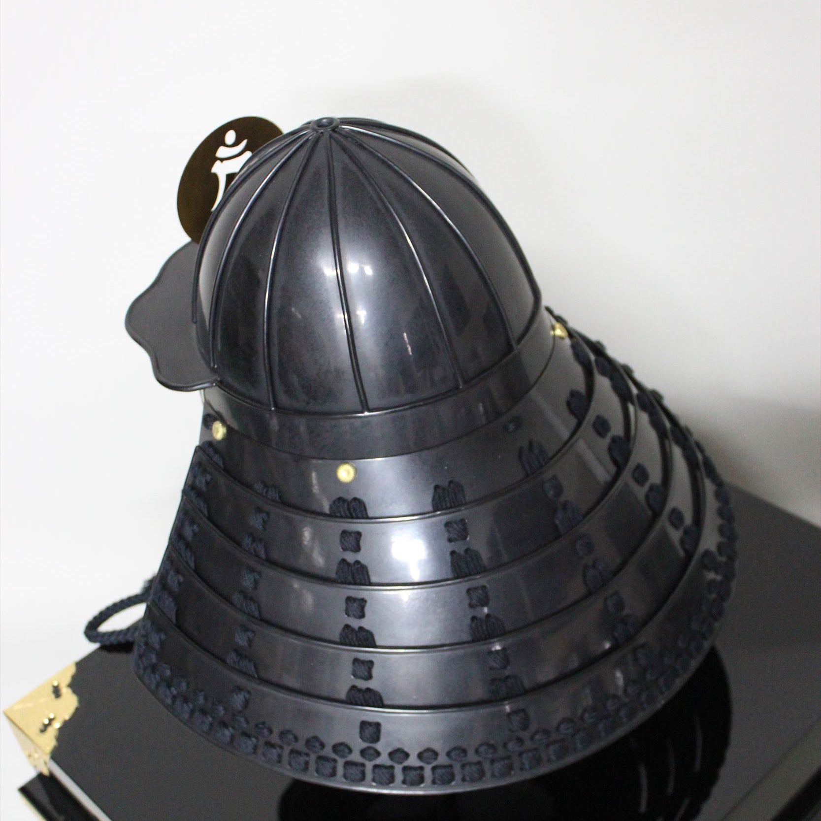【O-042-K】黒糸威腰取二枚胴具足(兜のみ)