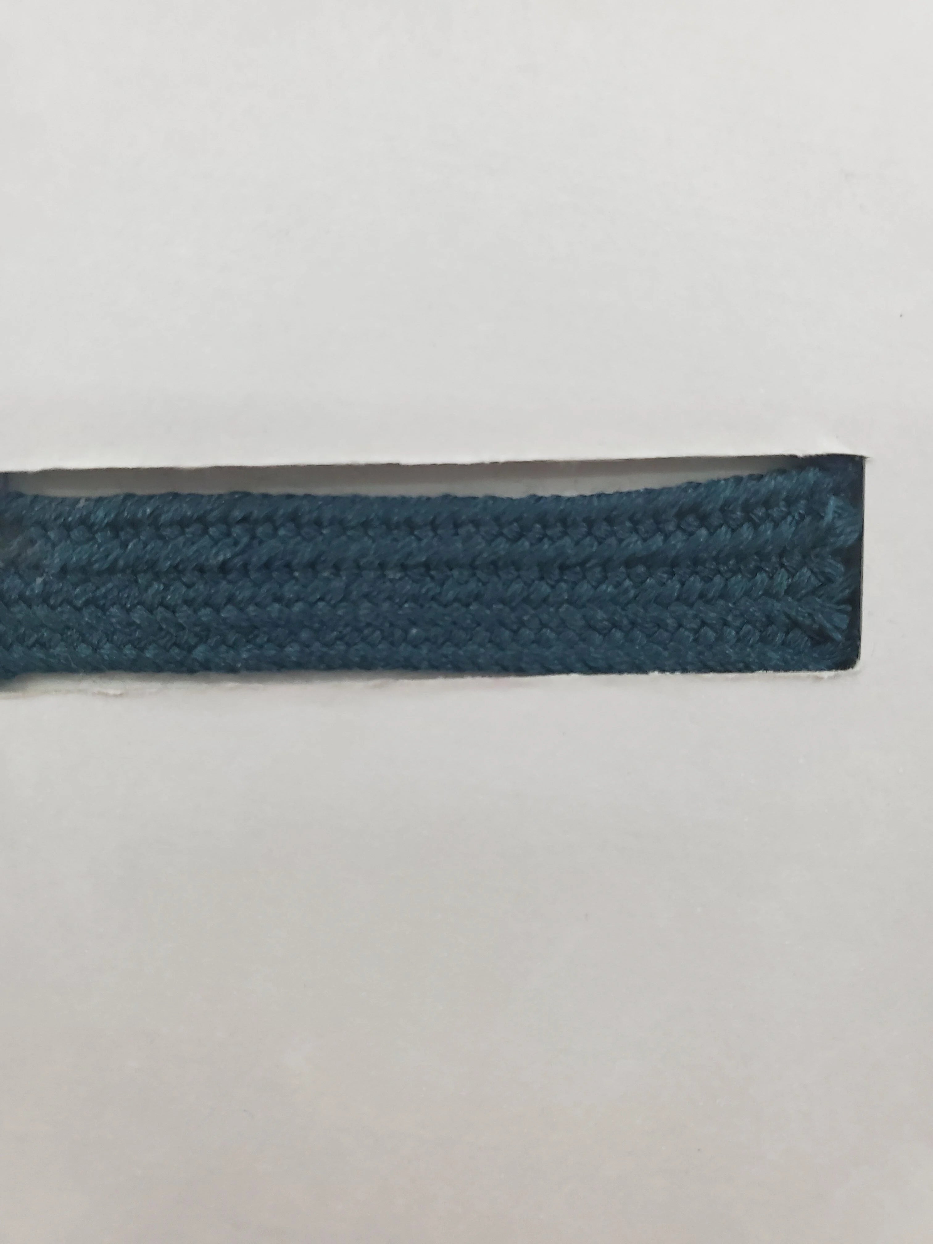Silk thread