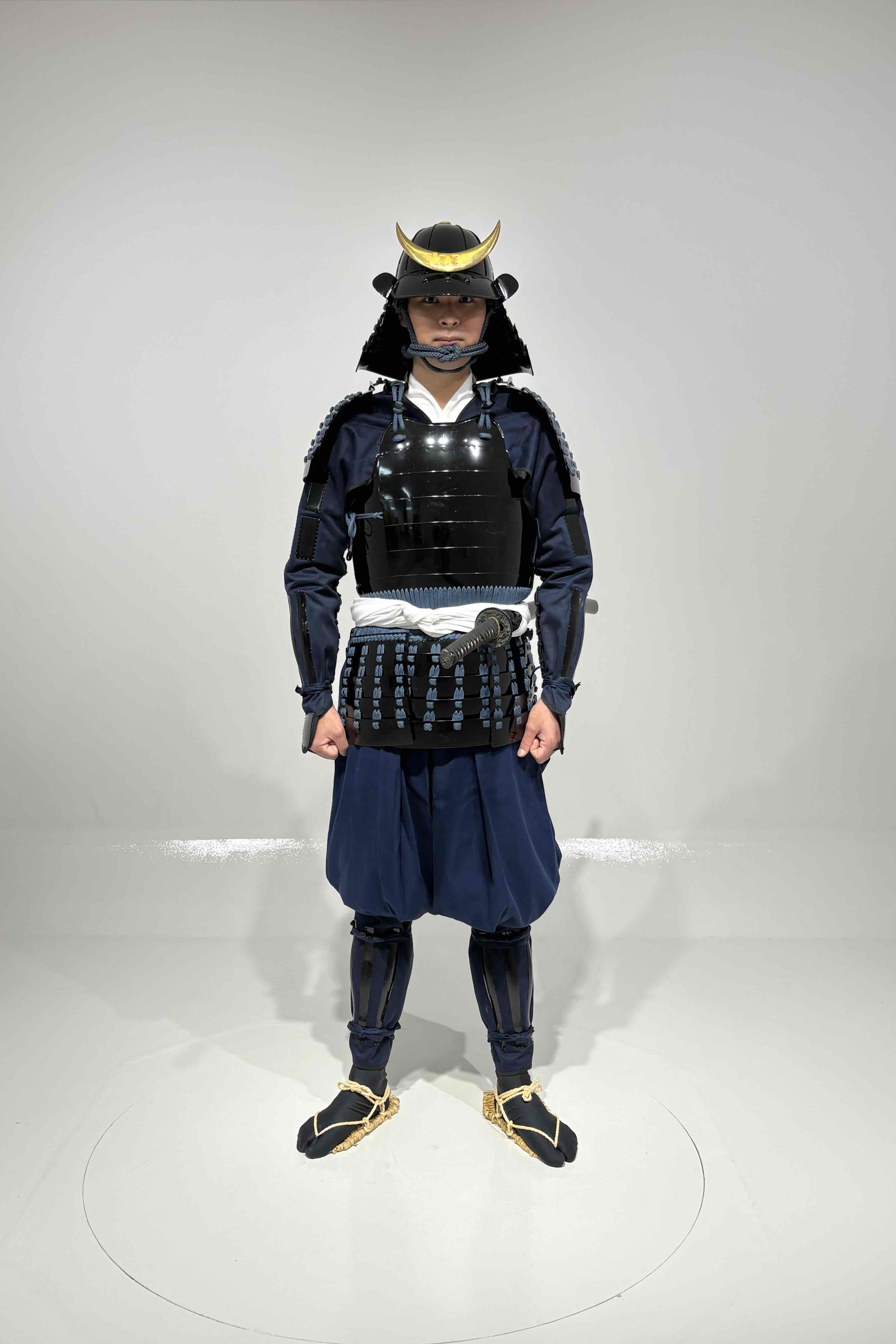 【L4-8】黒桶側胴具足 (レンタル)