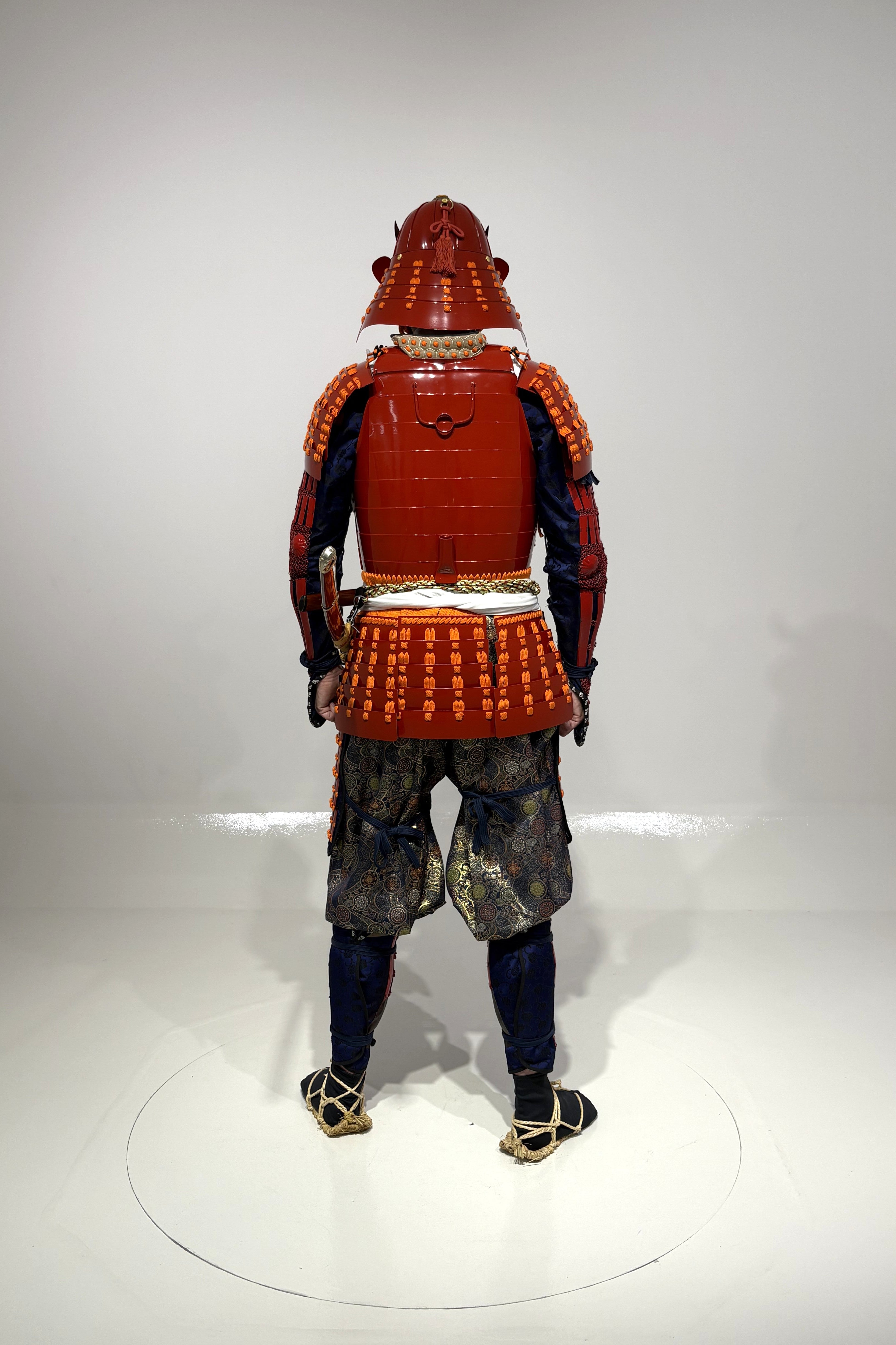 【L4-6】赤桶側二枚胴 (レンタル)