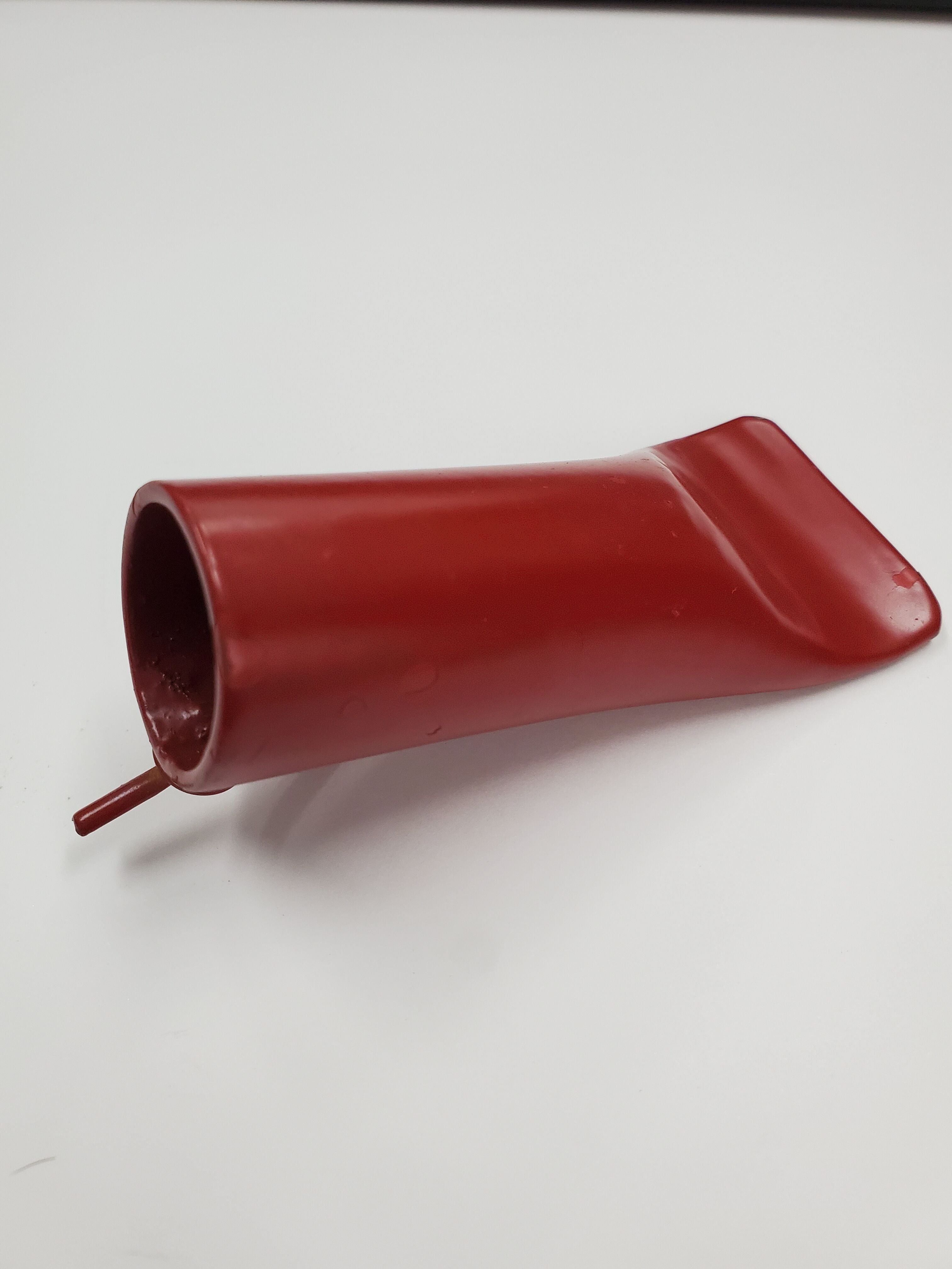 [OU-033] Outlet Back Flag Holder Only (Red)