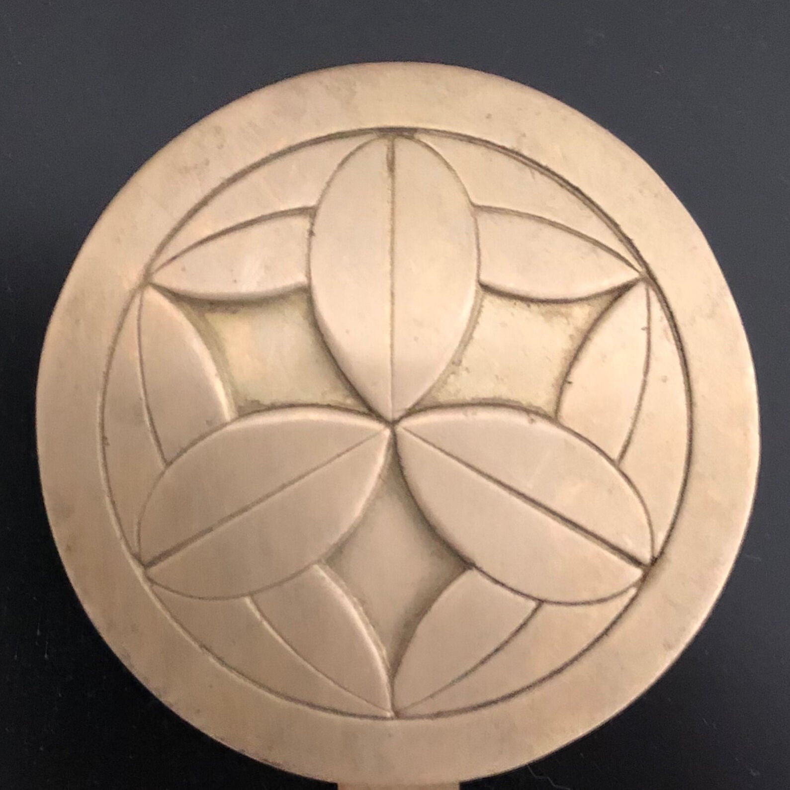 [K-034] Front flap, circle with nine bamboo leaves