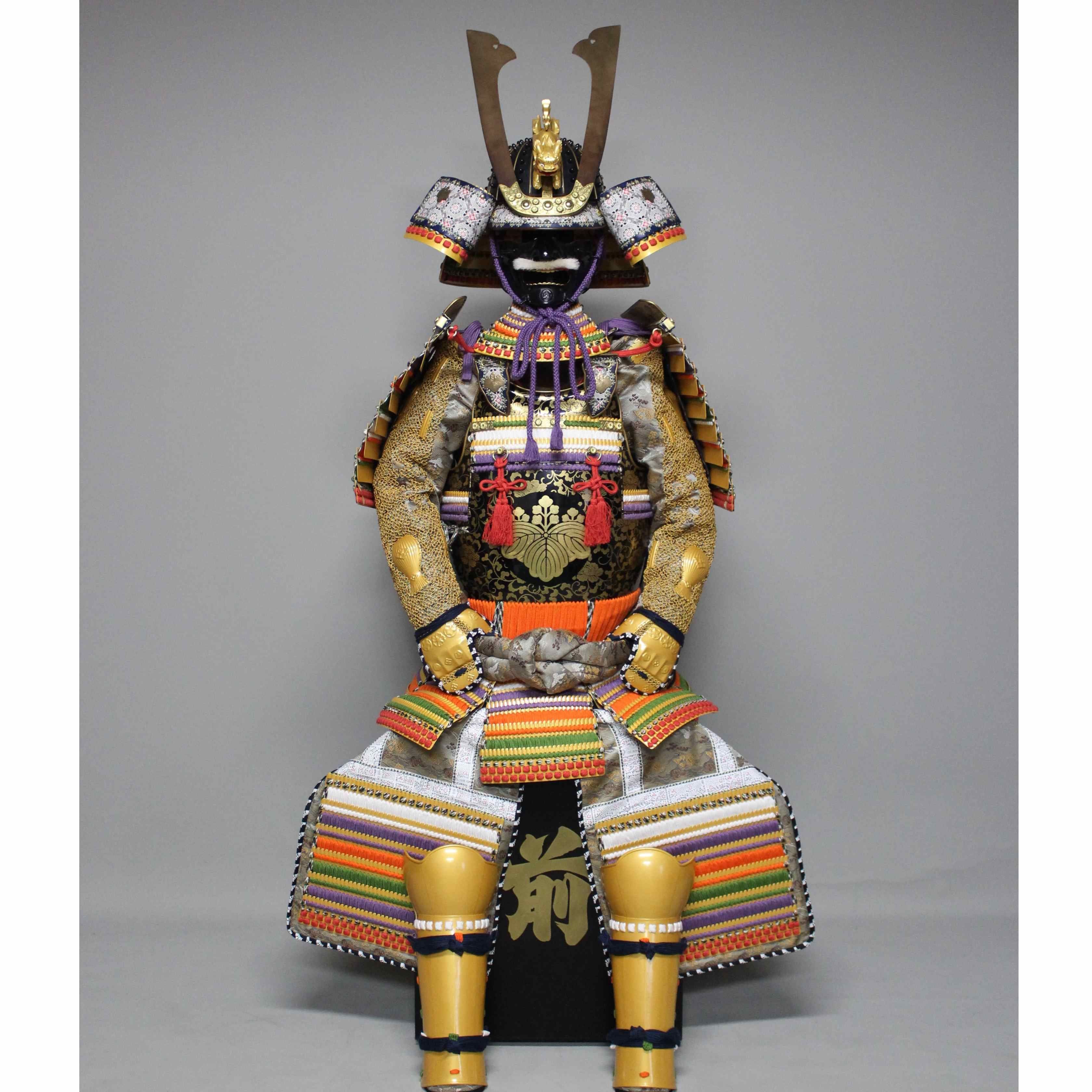 [O-025] Various types of armor with Buddha chest and two pieces