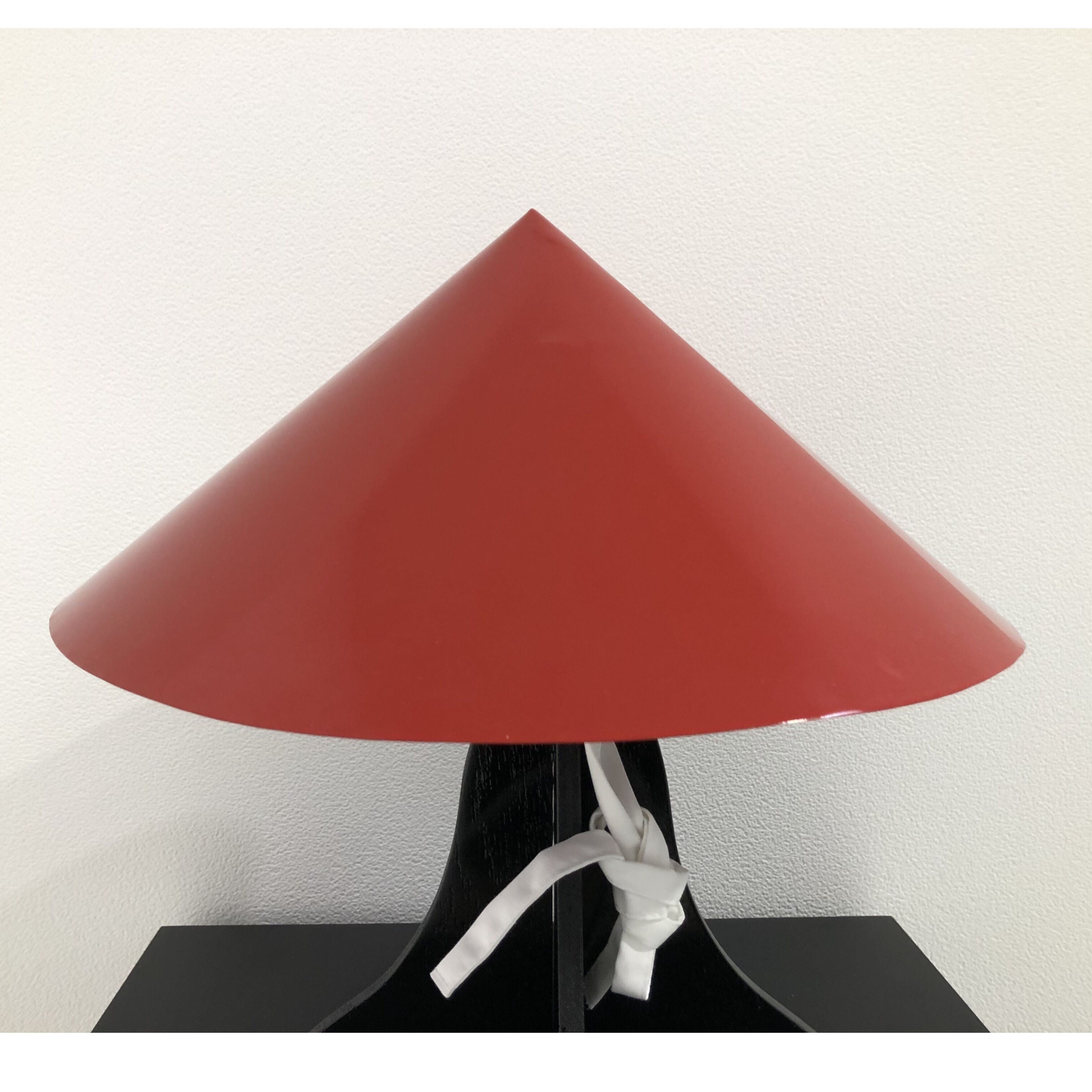 [A-027-1] Red triangular camp hat