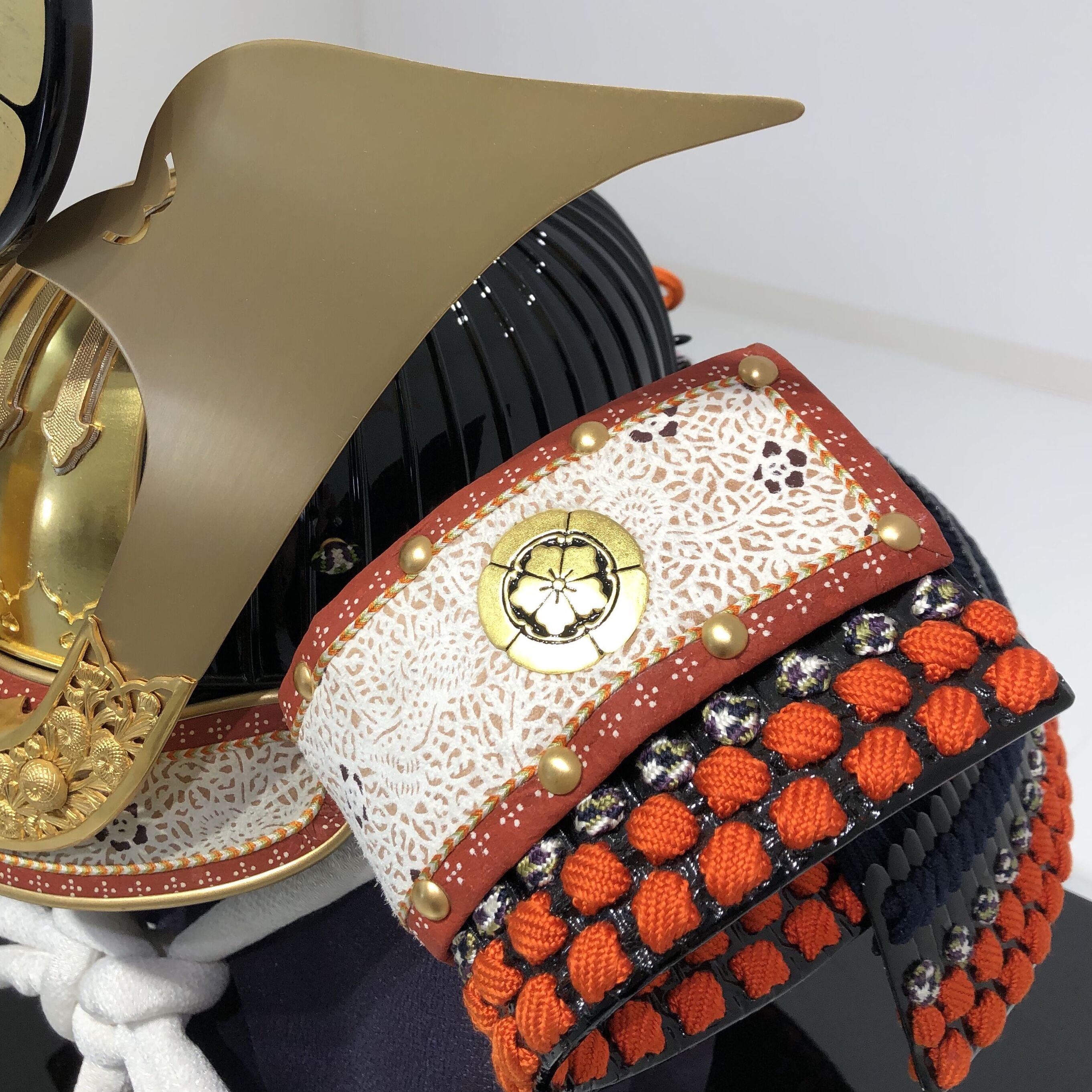 [Y-019-K] Domaru helmet used by Oda Nobunaga (helmet only)