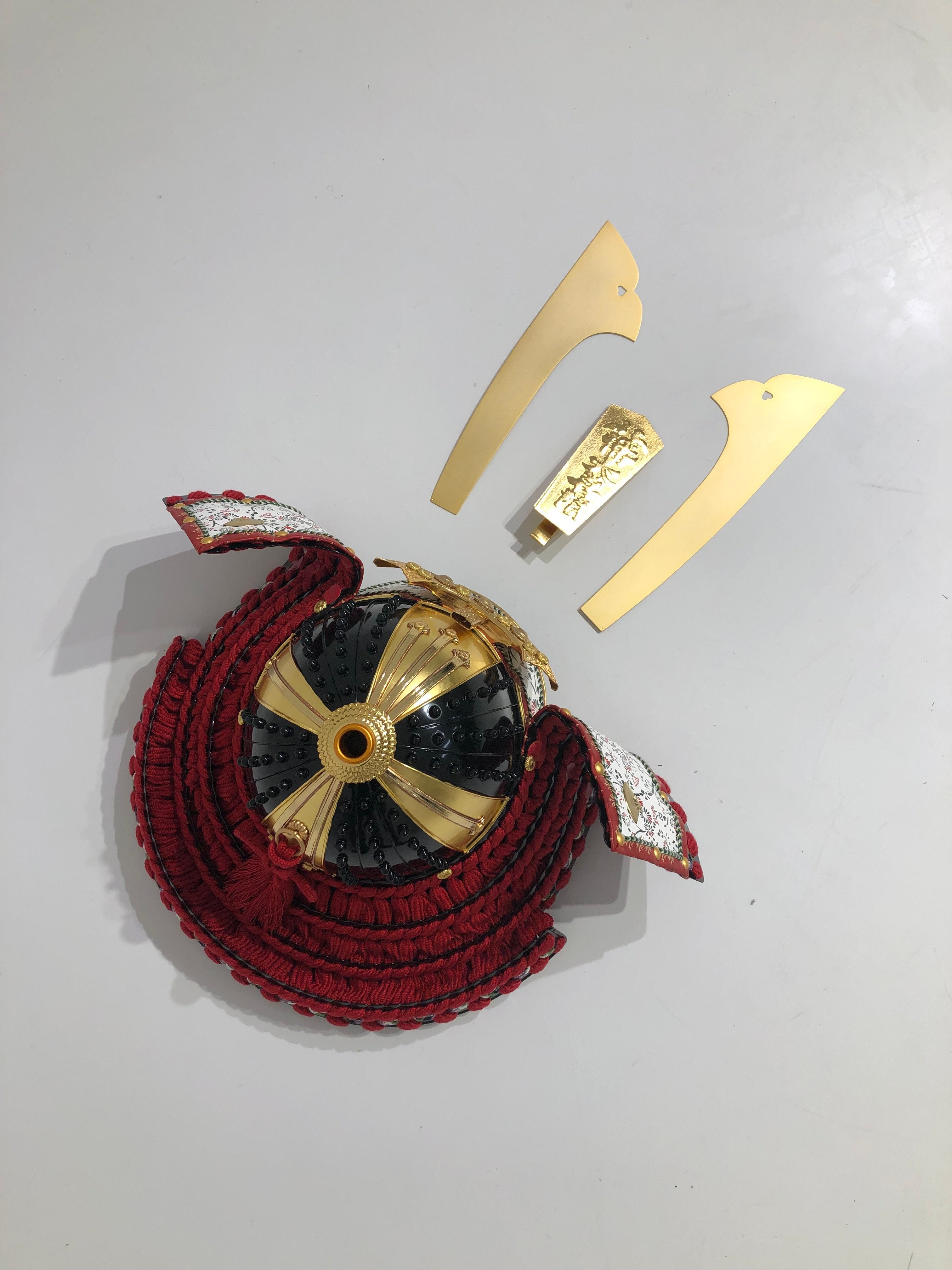 [C-008-K] Minamoto no Yoshitsune (child's helmet)