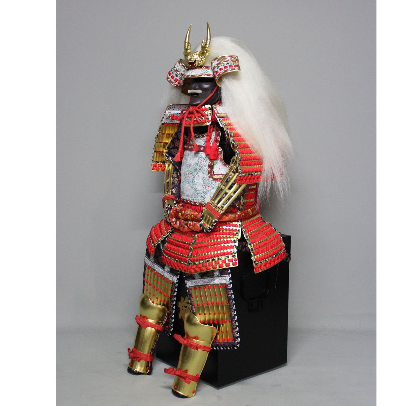 [C-001] Takeda Shingen - Real gold leaf (child's armor)