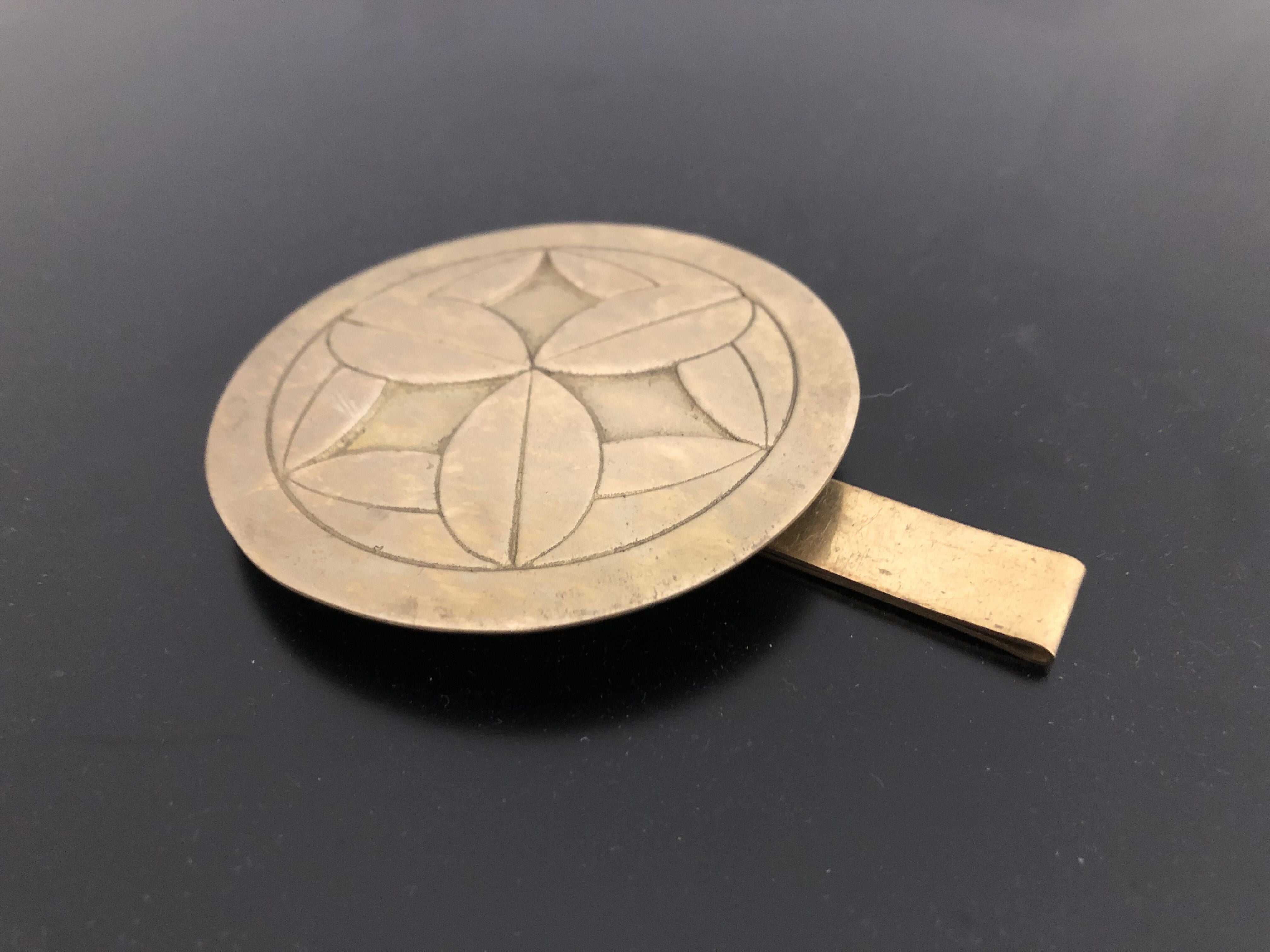 [K-034] Front flap, circle with nine bamboo leaves