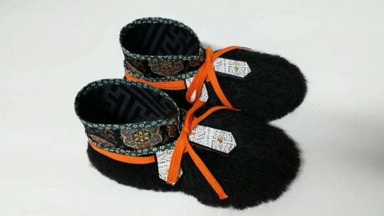 [B-101] Fur shoes (for decoration)