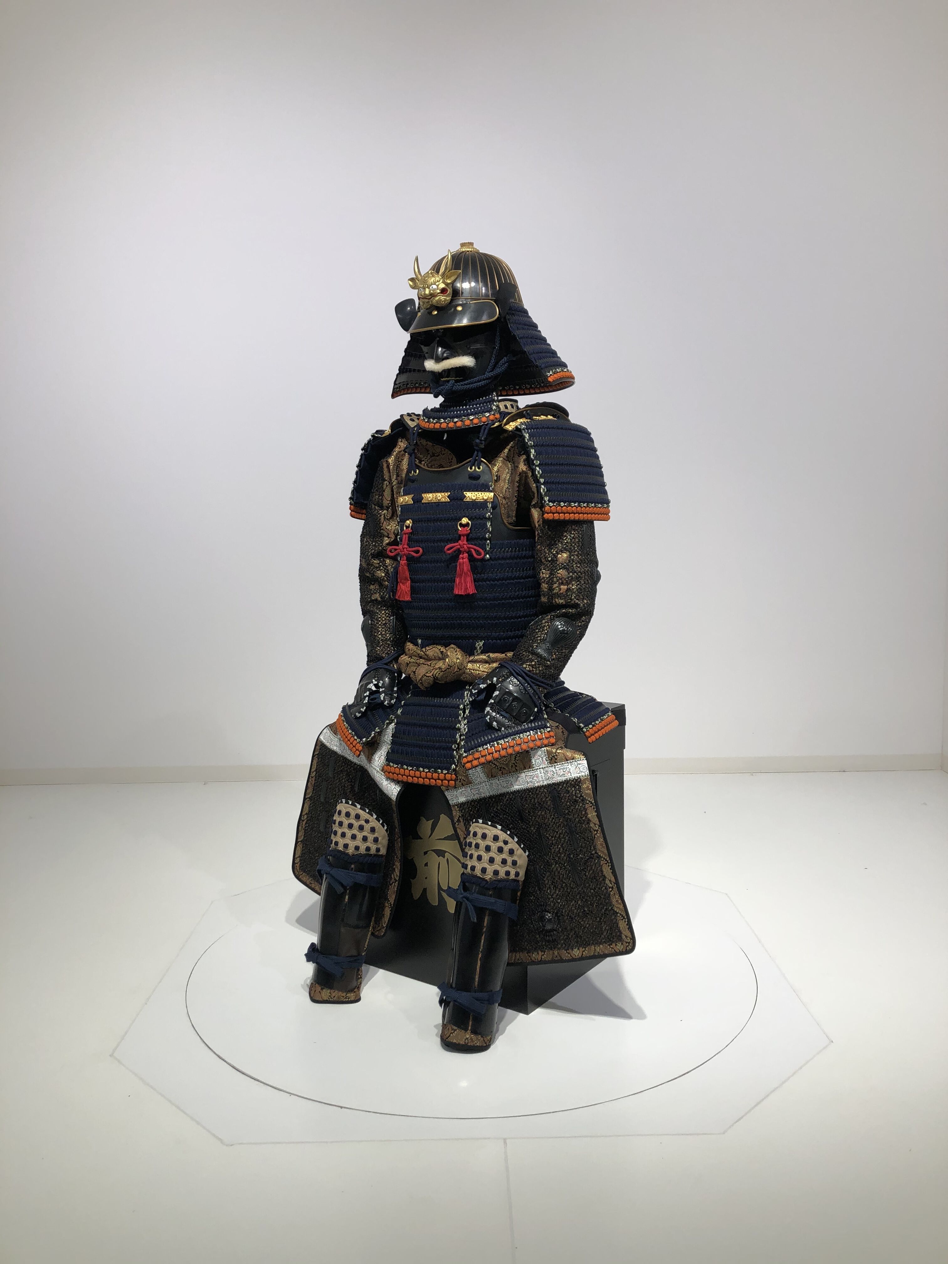 [O-015] Dark blue thread-dyed modern small scale two-piece armor