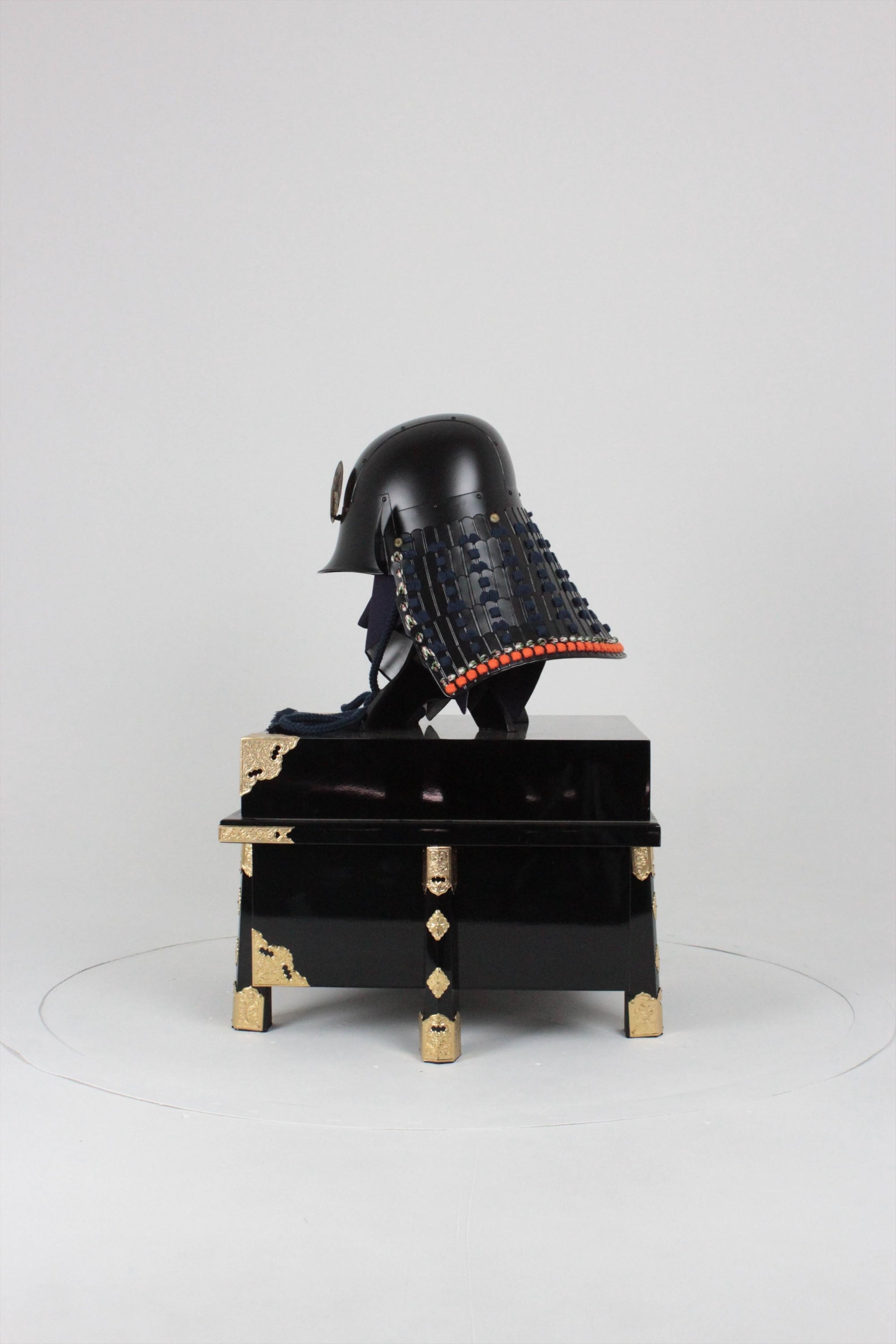 [O-050-K] Navy blue thread, black matte finish, riveted two-piece armor (head type) (helmet only)