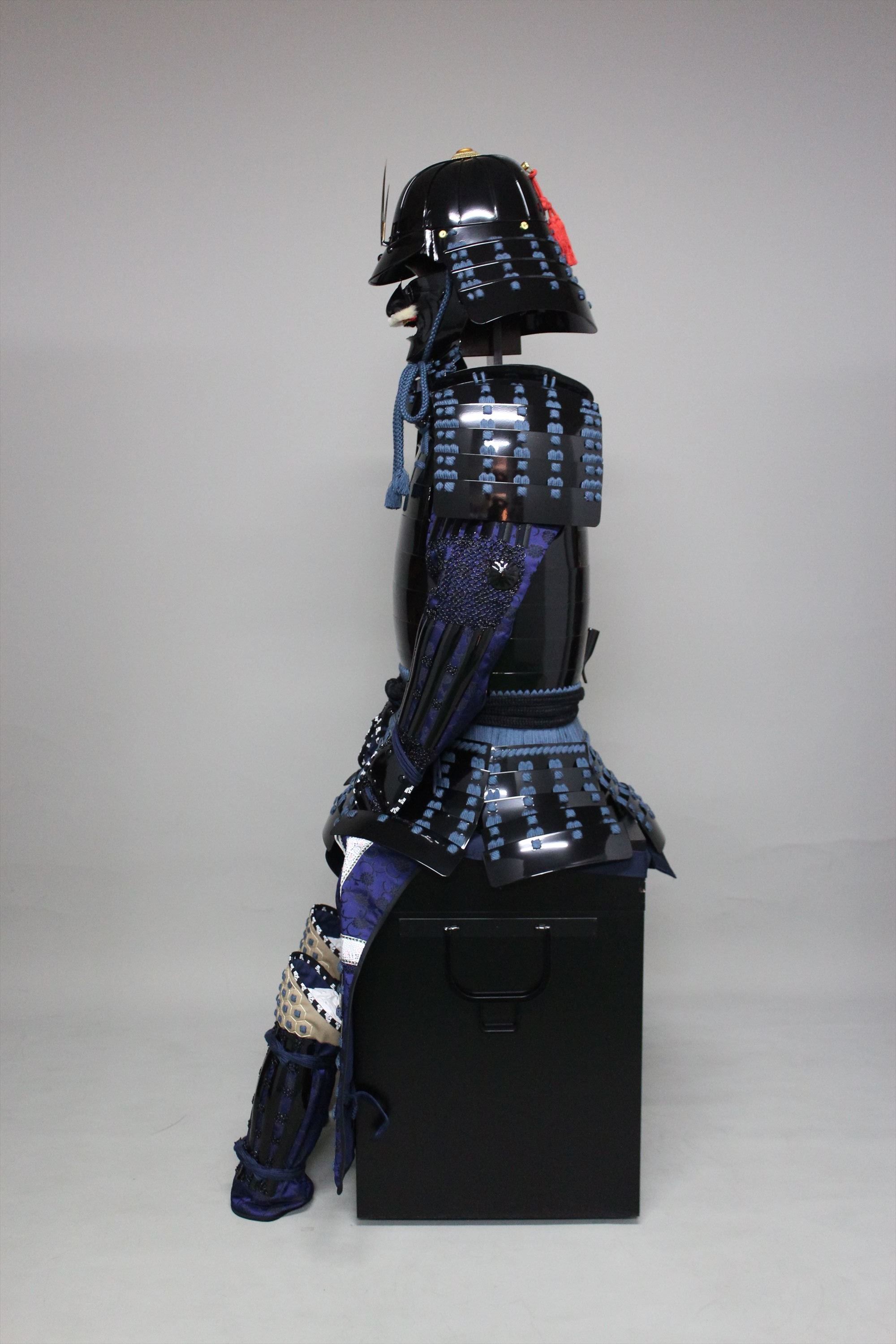 [O-063] Navy blue thread black barrel side two-piece armor