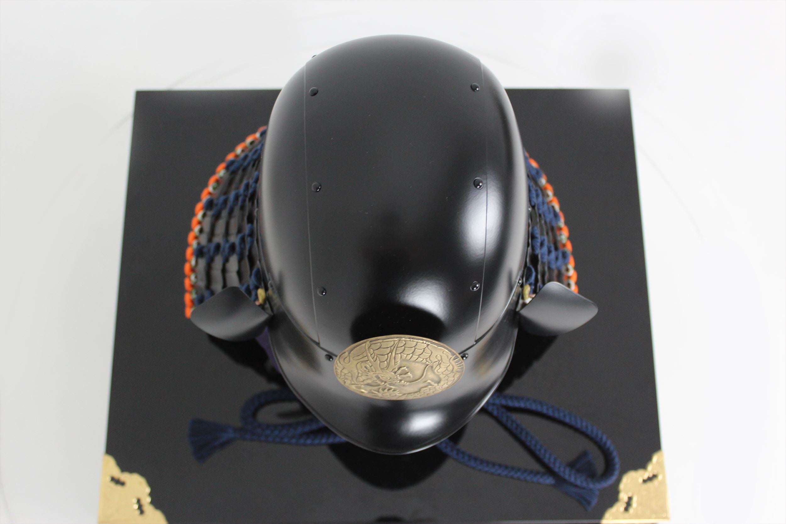 [O-050-K] Navy blue thread, black matte finish, riveted two-piece armor (head type) (helmet only)