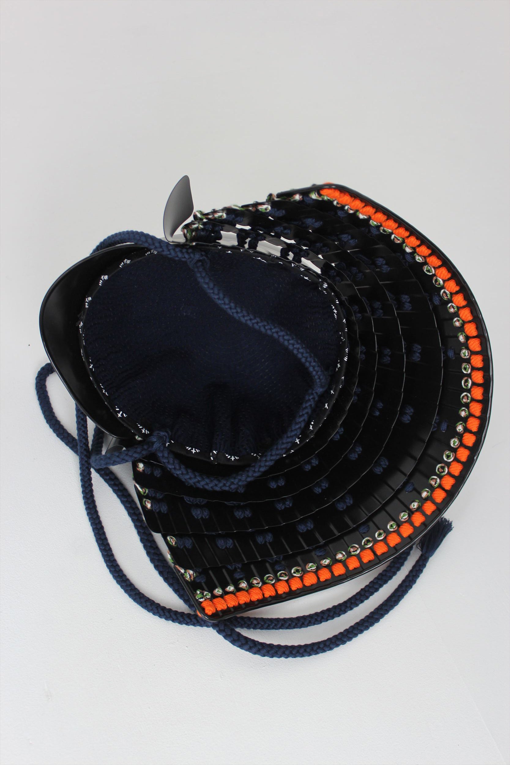 [O-050-K] Navy blue thread, black matte finish, riveted two-piece armor (head type) (helmet only)