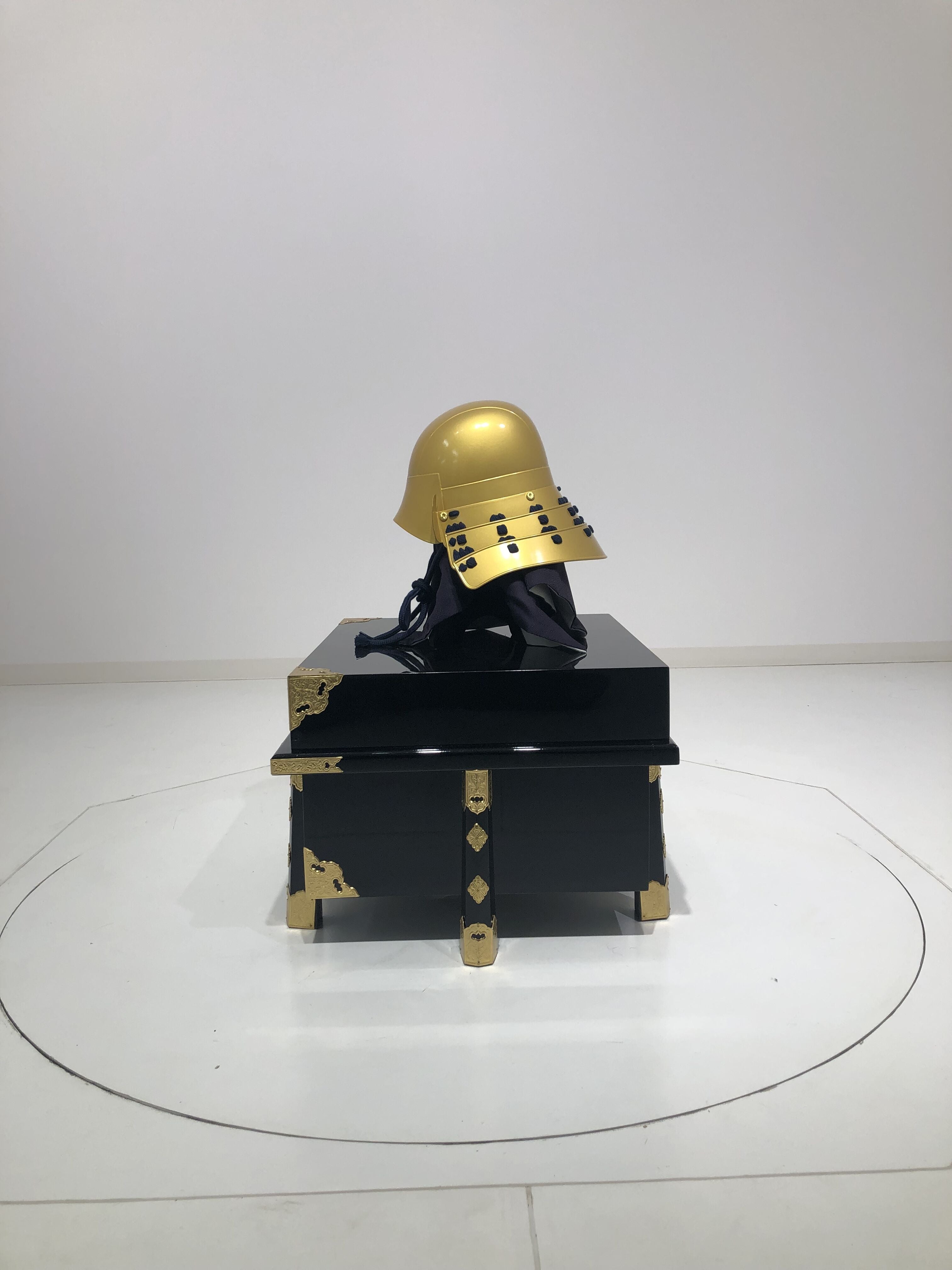 [C-035-K] Tokugawa Ieyasu gold-plated helmet (children's helmet only)