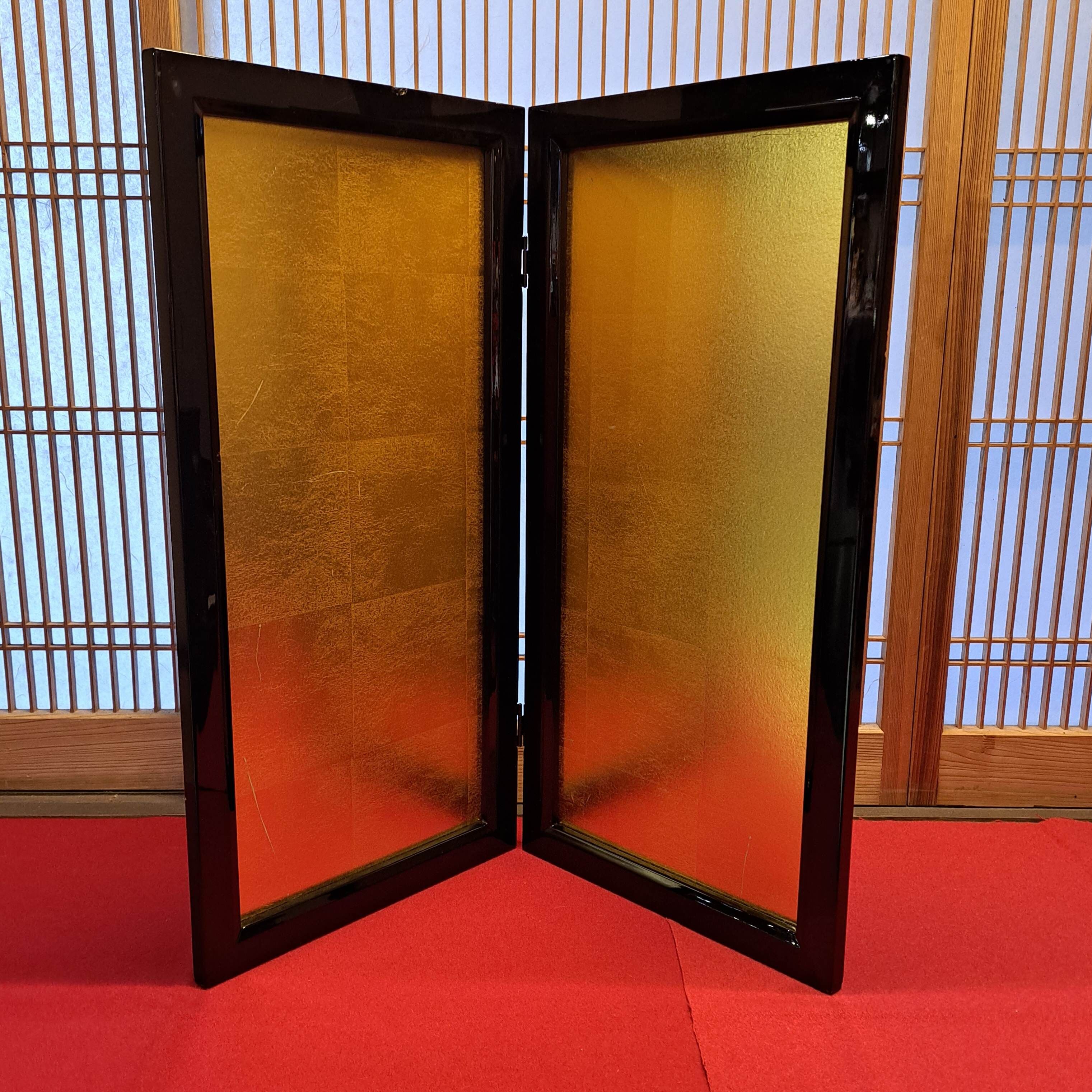 [OU-001] Outlet ① May Folding Screen