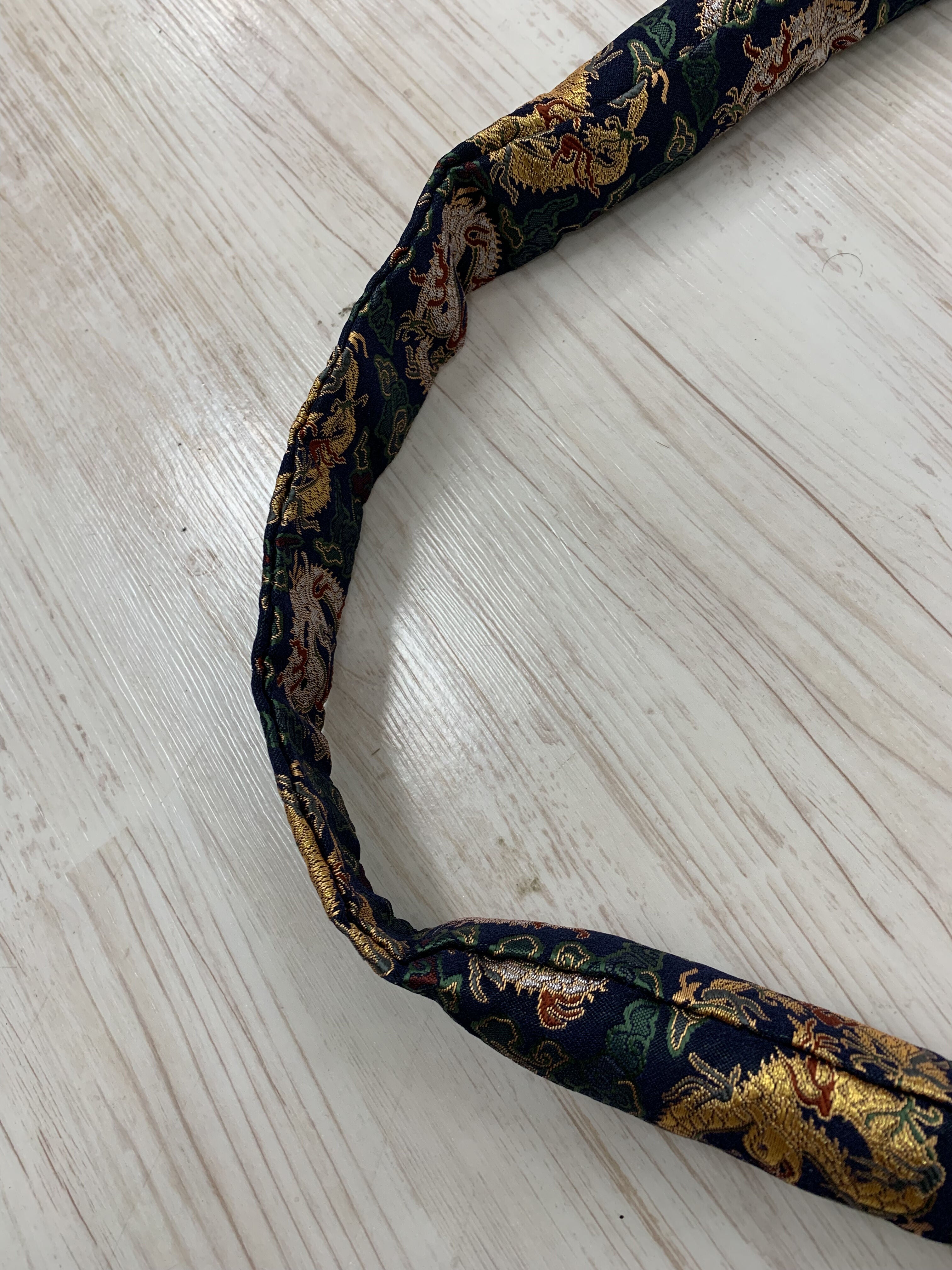 [B-122] Decorative belt