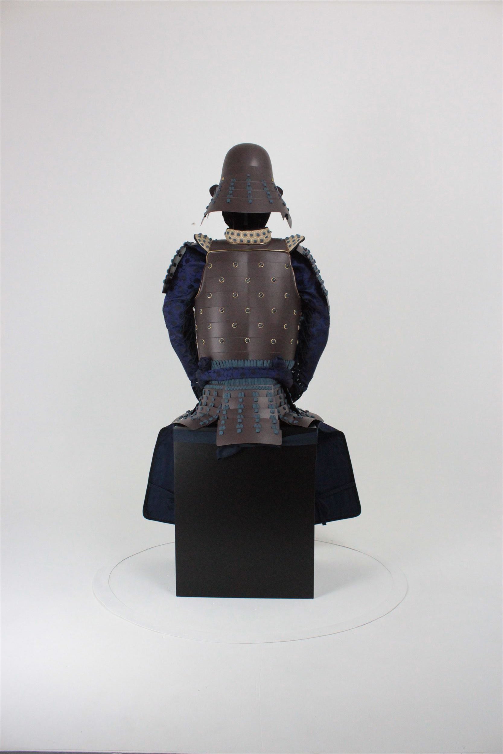 [O-053] Navy blue thread-dyed iron rust hat with rivets, two-piece armor (head-shaped helmet)