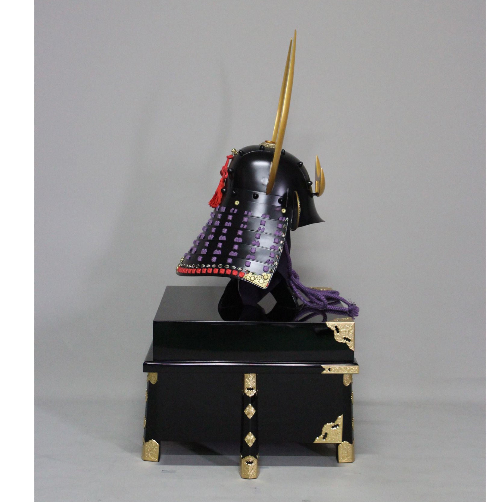 [O-040-K] Purple thread-dyed flat corner side stand two-piece armor (helmet only)