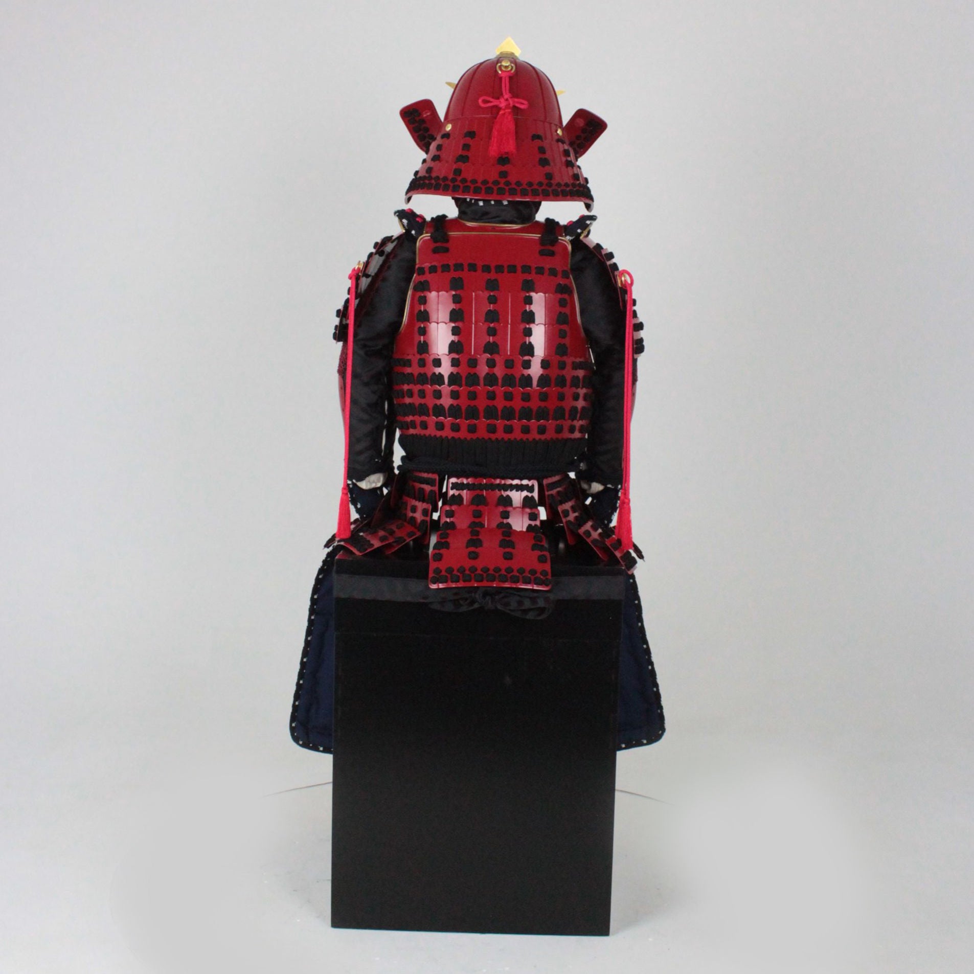 [C-010] Black-dyed Iyo Koshidori Two-piece Children's Armor