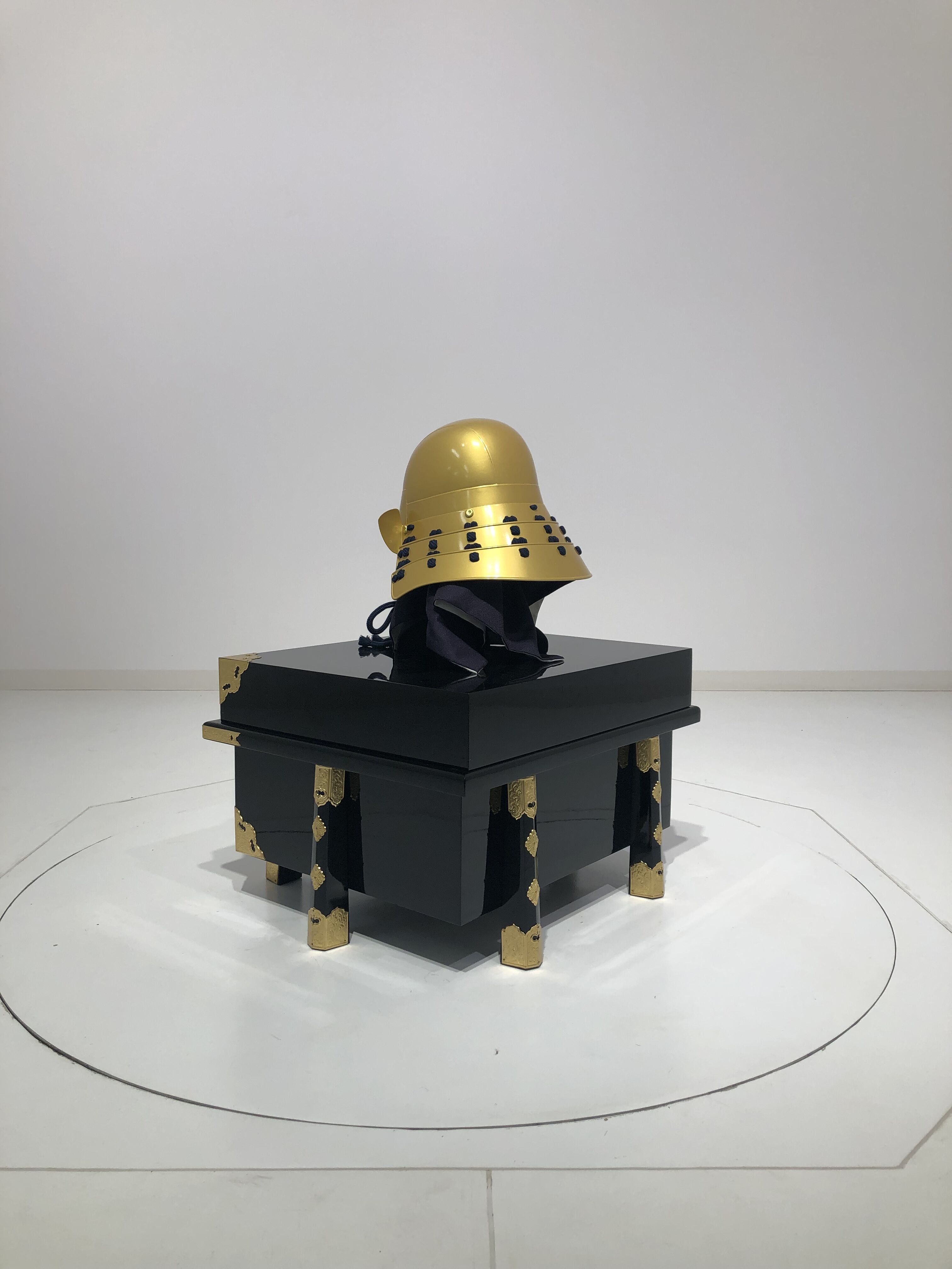 [C-035-K] Tokugawa Ieyasu gold-plated helmet (children's helmet only)