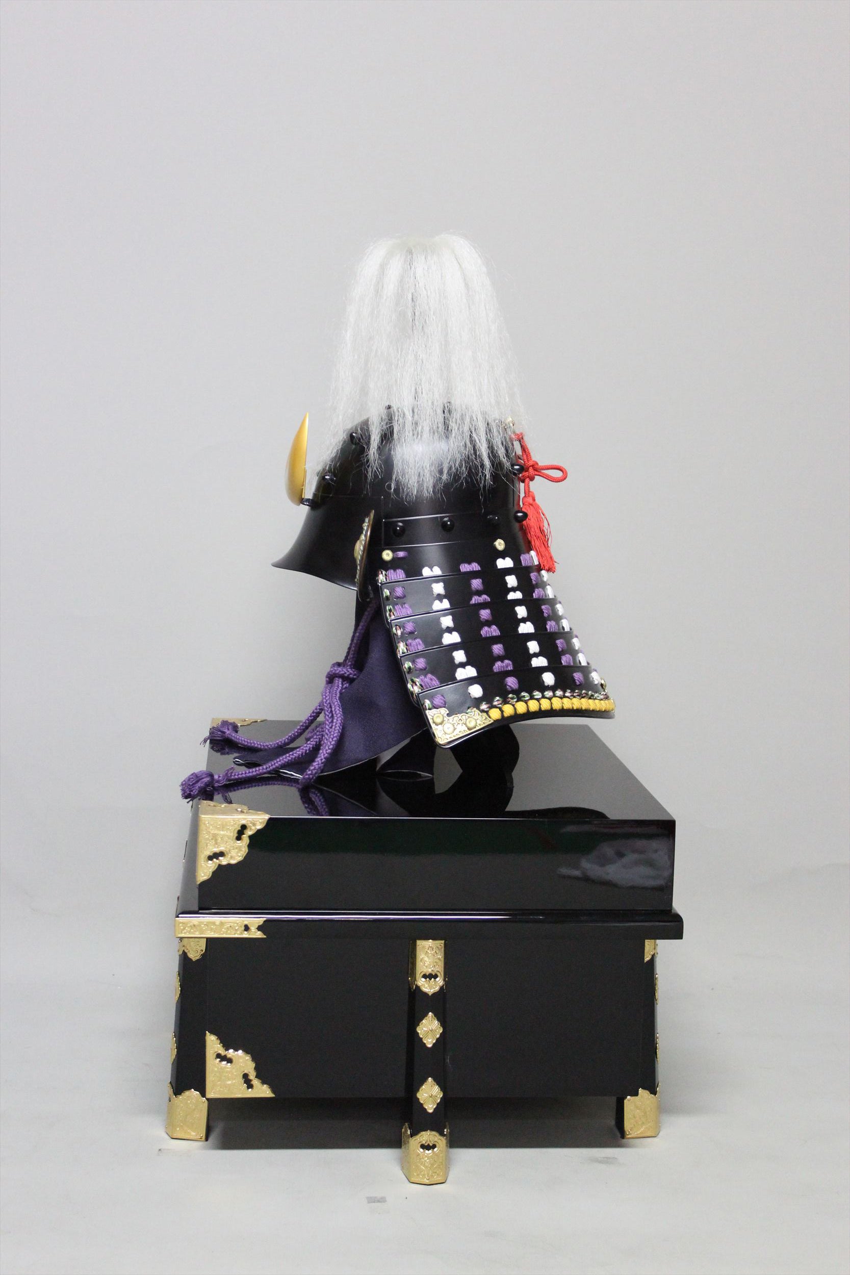 [O-039-K] Fuji-shiro ito-ido hair-standing two-piece armor (helmet only)