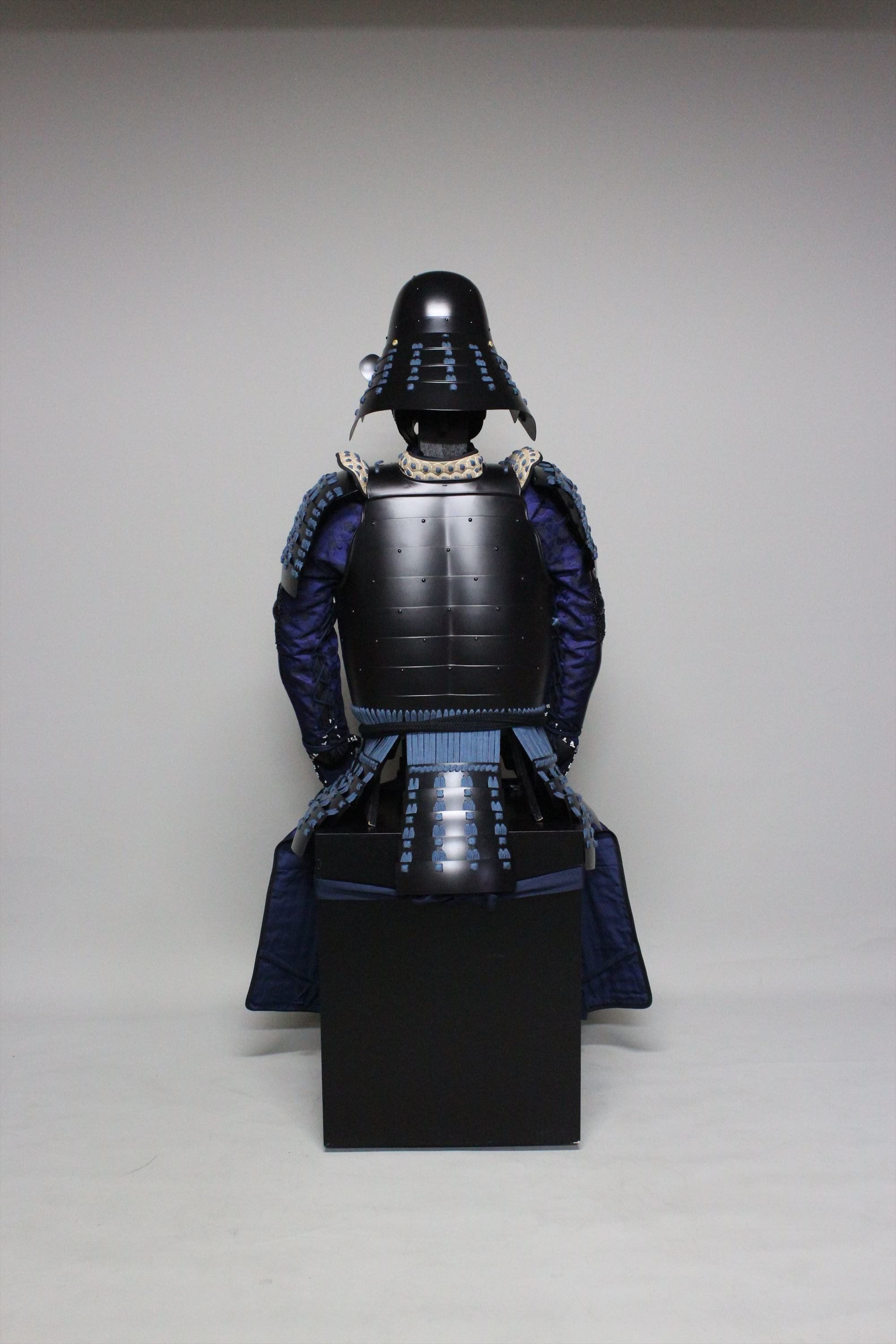 [O-066] Navy blue riveted riveted head-shaped two-piece armor (matte finish)