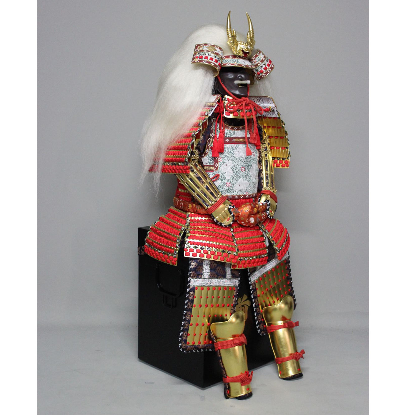 [C-001] Takeda Shingen - Real gold leaf (child's armor)