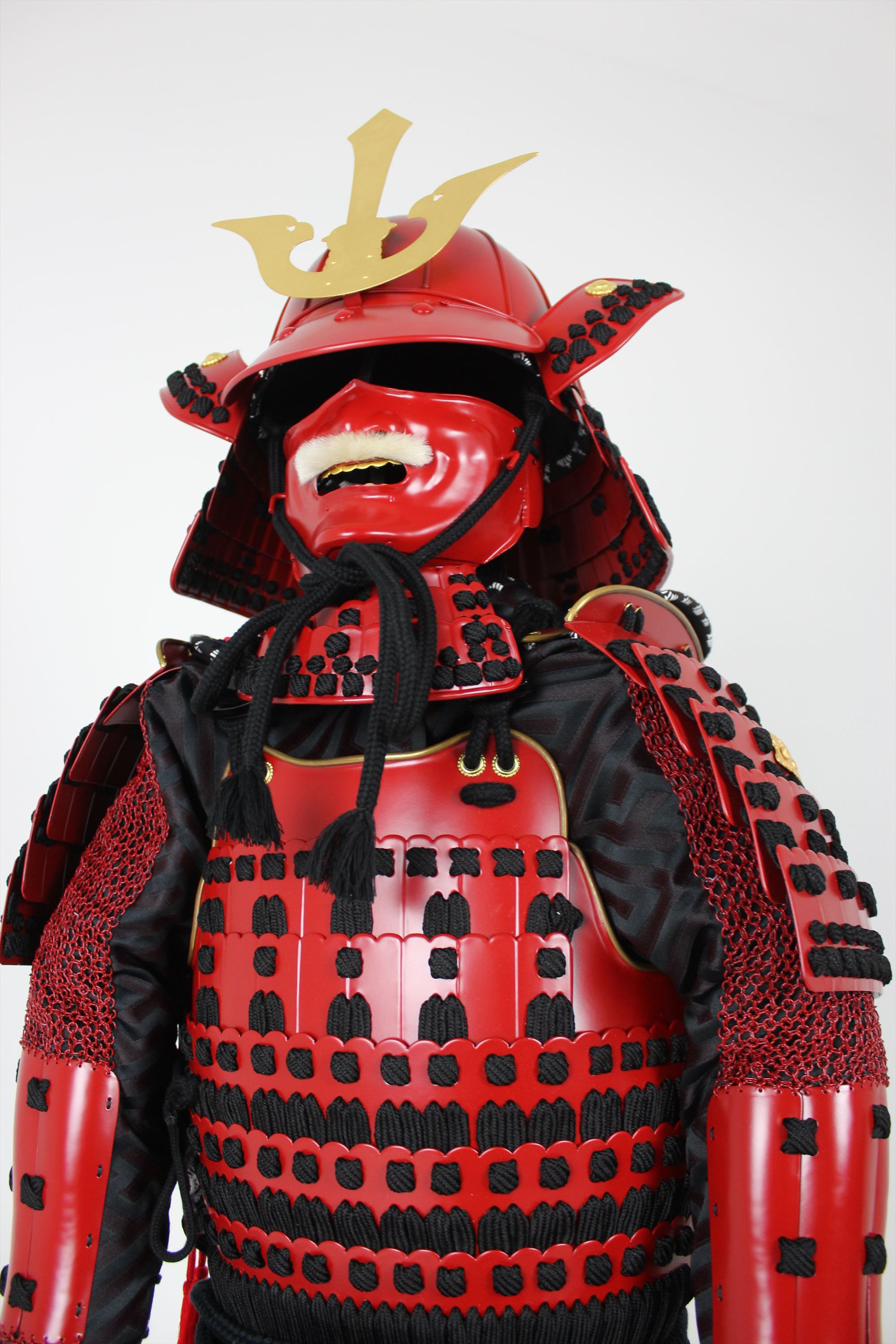 [C-010] Black-dyed Iyo Koshidori Two-piece Children's Armor