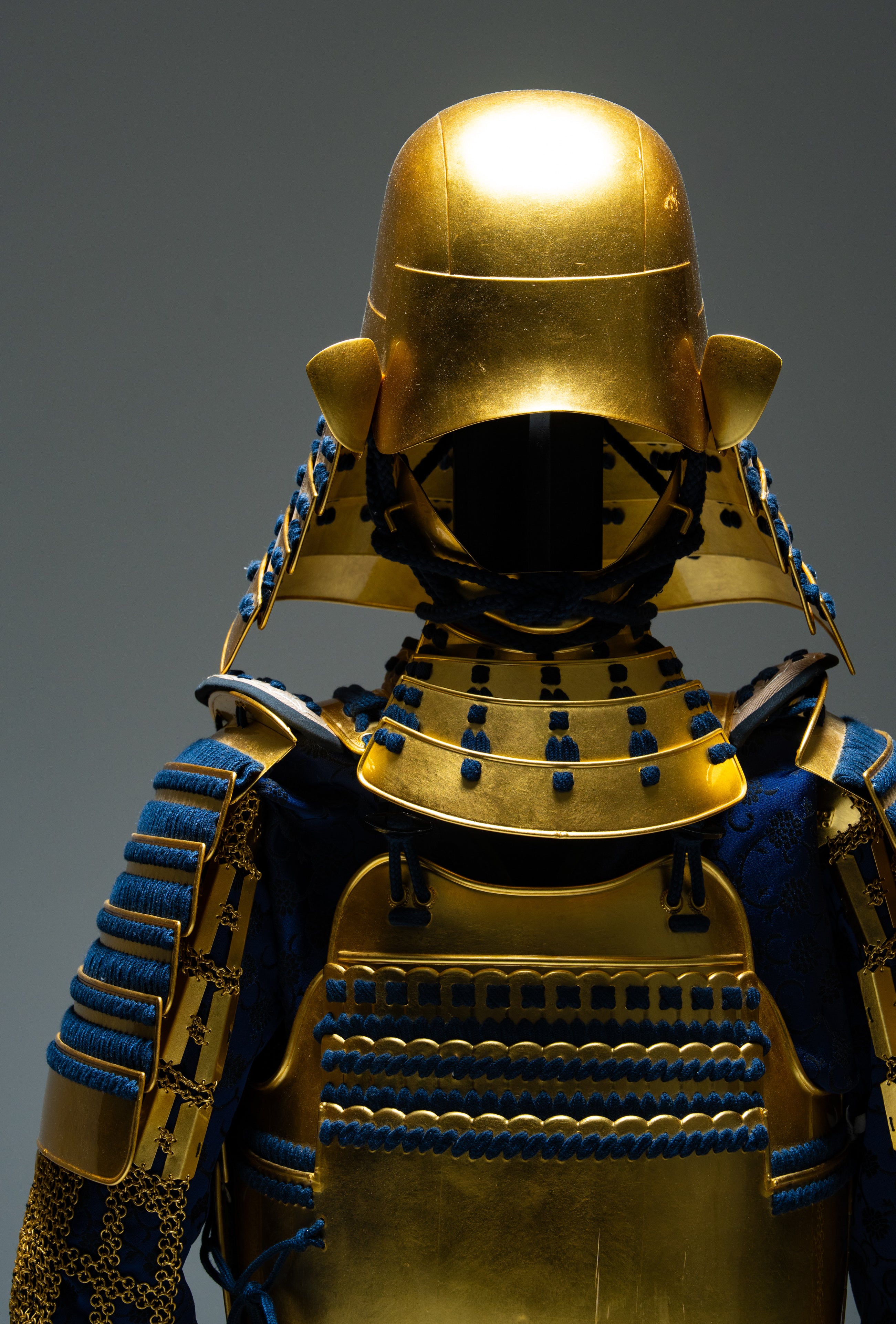 [Y-017] Taiga drama model Tokugawa Ieyasu gold snake armor (pine)