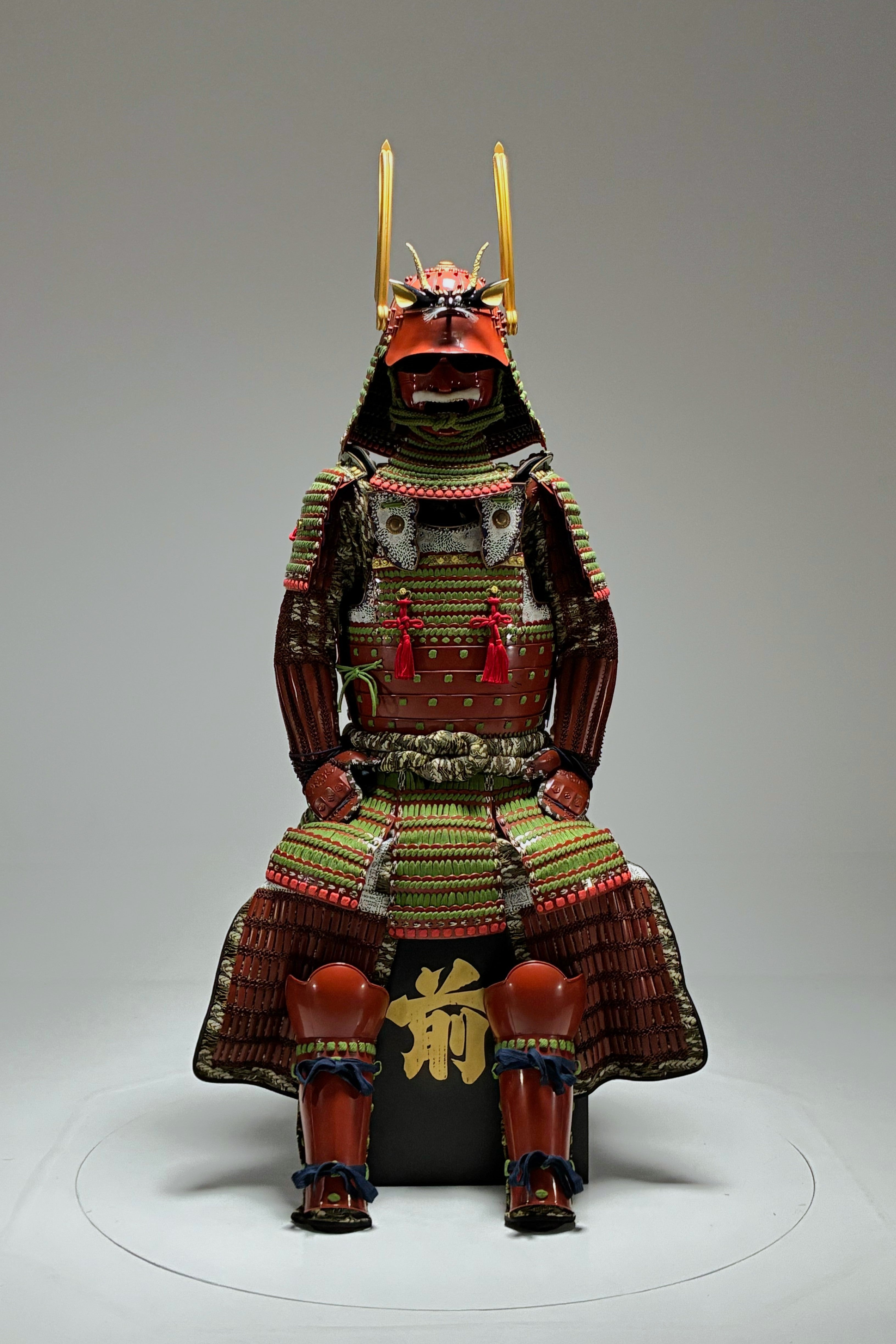 【O-080】平角脇立 蓬糸毛引威 胸取半懸桶側二枚胴具足
