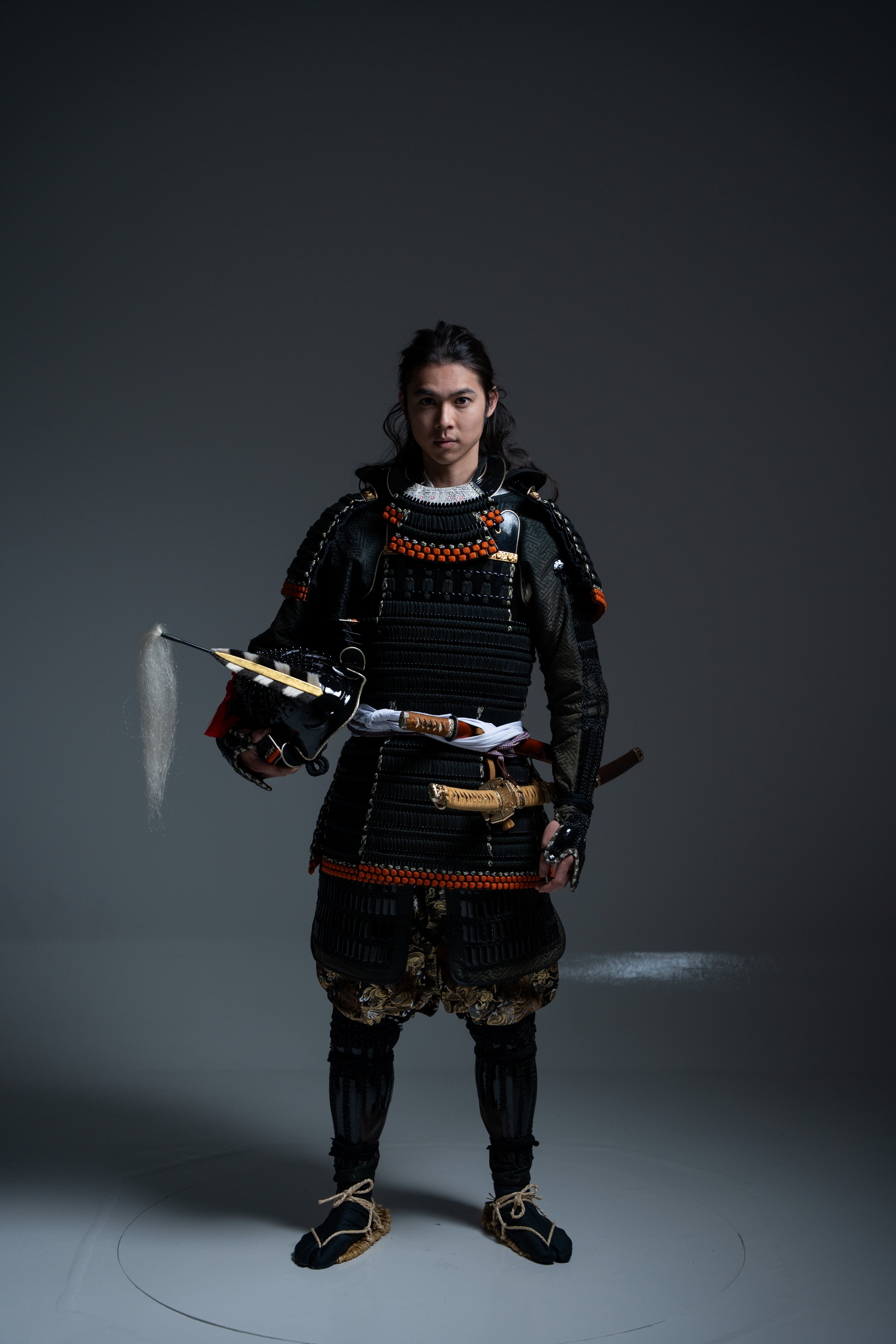 丸武工房製】美品！未使用【現代 甲冑 等身大】黒胴具足 鎧 一式