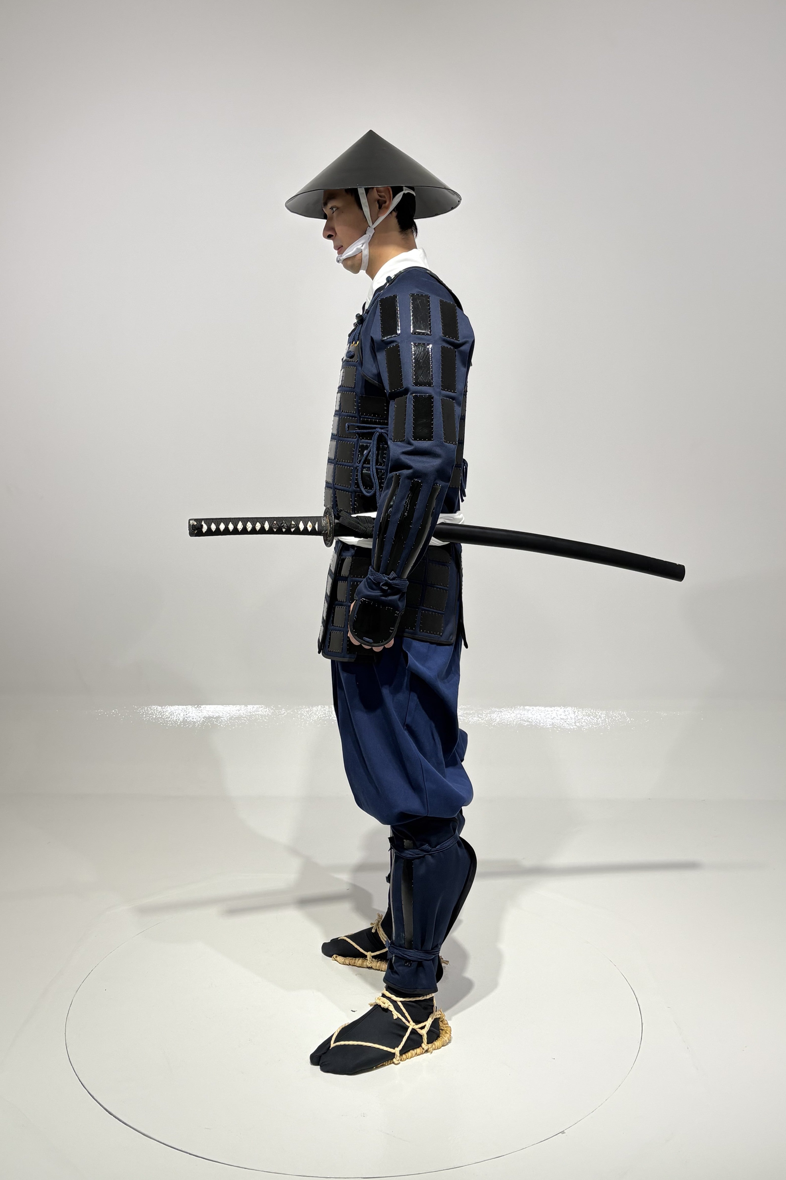 [L4-9] Black Tatami Armor, Ashigaru (Rental)
